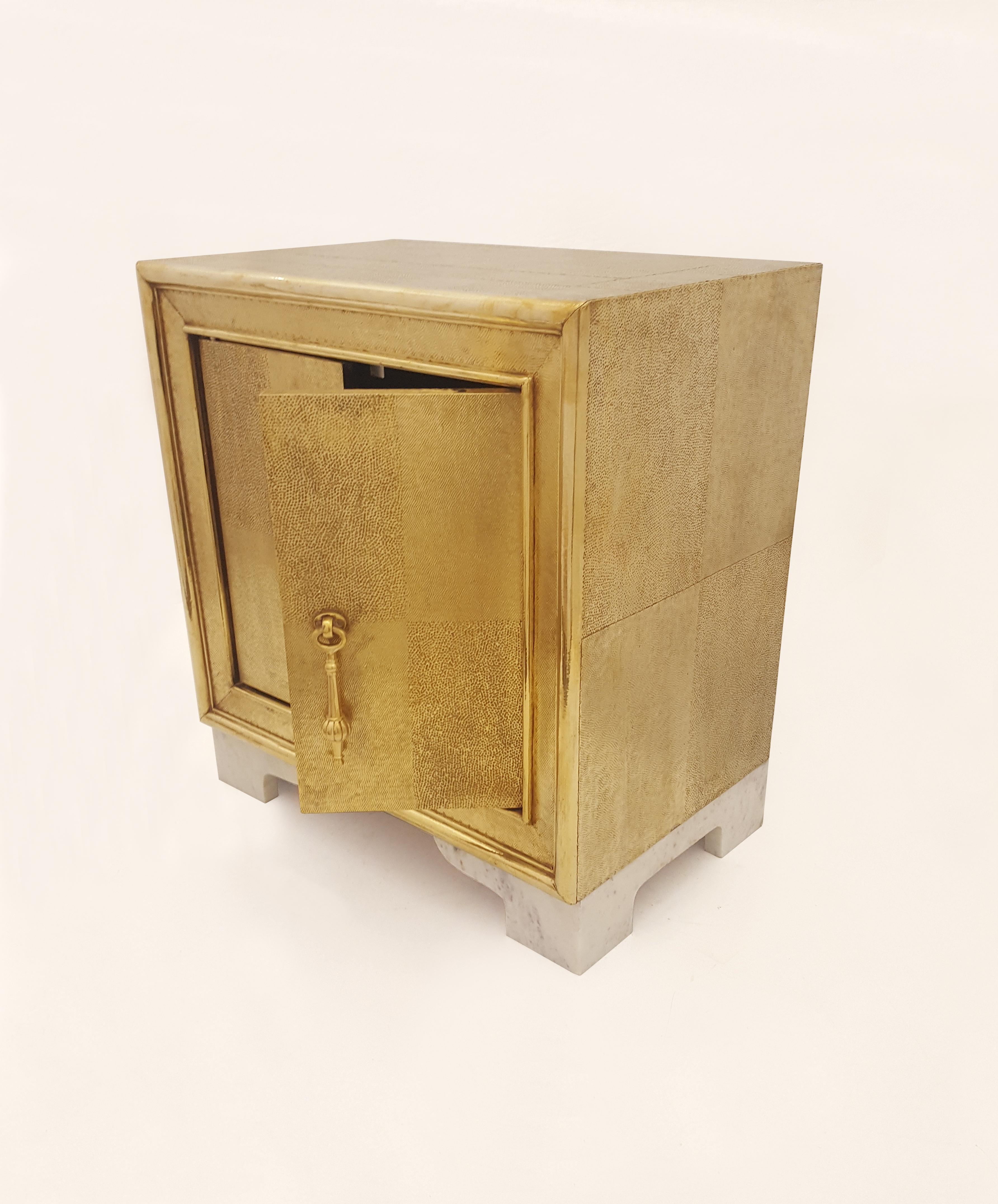 Set of Two Carre Nightstands in Brass Clad over Teakwood Handcrafted in India In New Condition For Sale In New York, NY