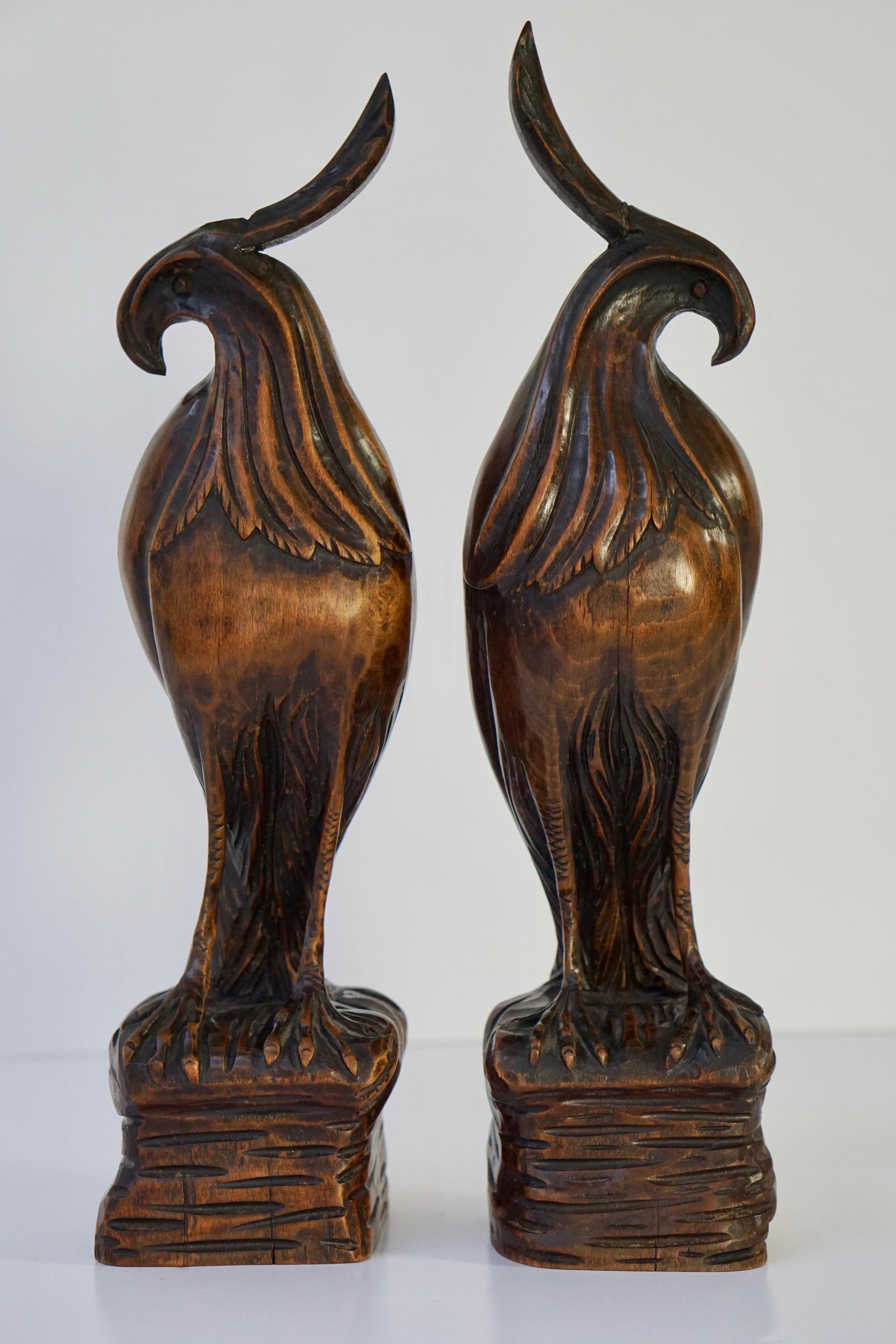 Set of Two Carved Wooden Birds 7