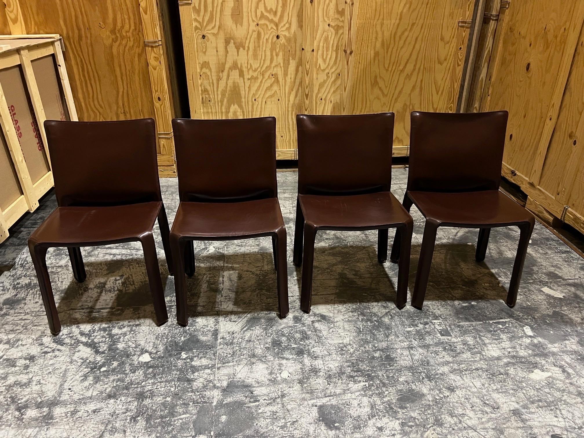 Ensemble de deux chaises en cuir Cassina par Mario Bellini Bon état à Southampton, NY