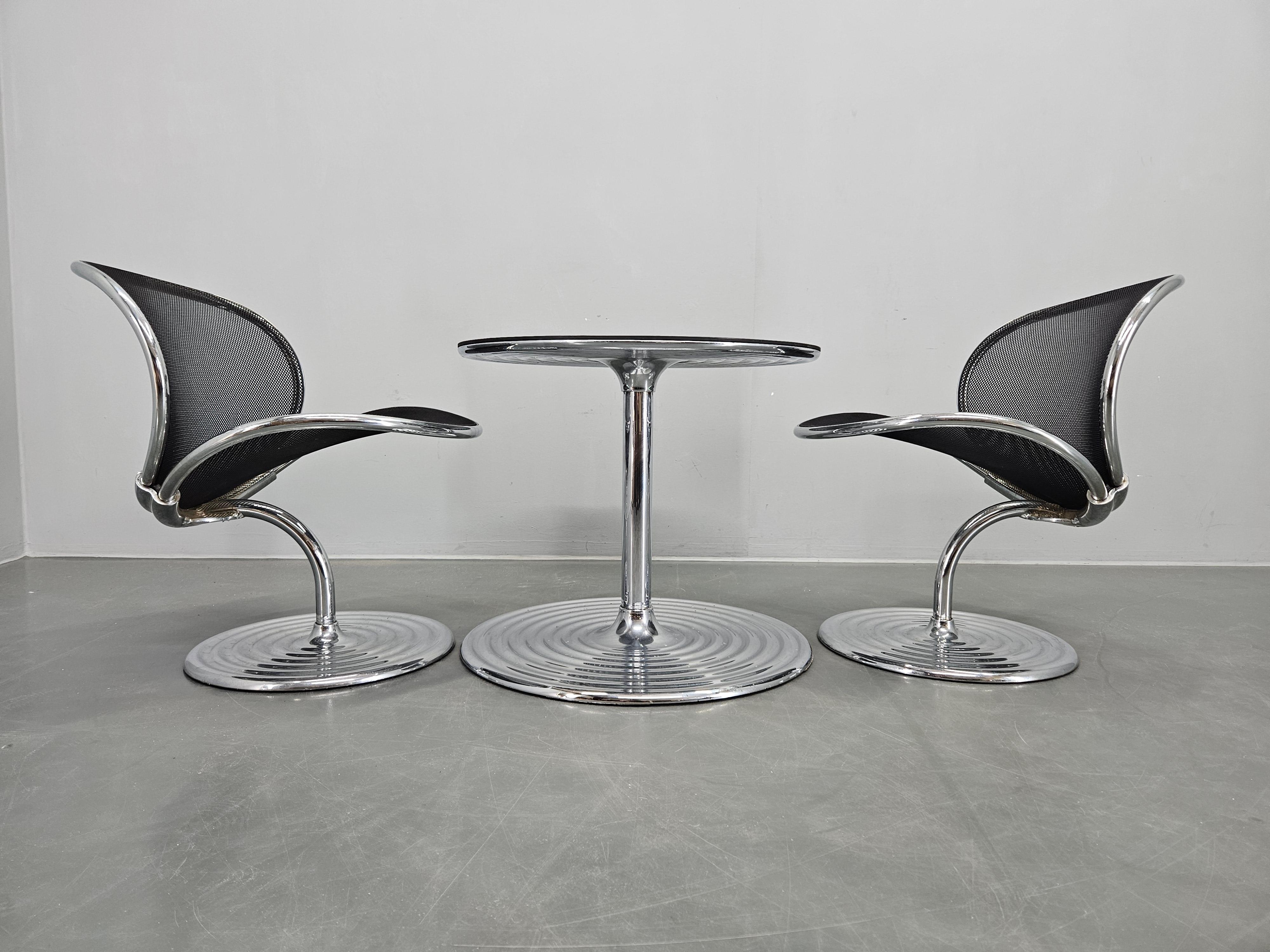 Set of Two Chairs and Coffee Table O-Line, Herbert Ohl for Wilkhahn, 1980s For Sale 4