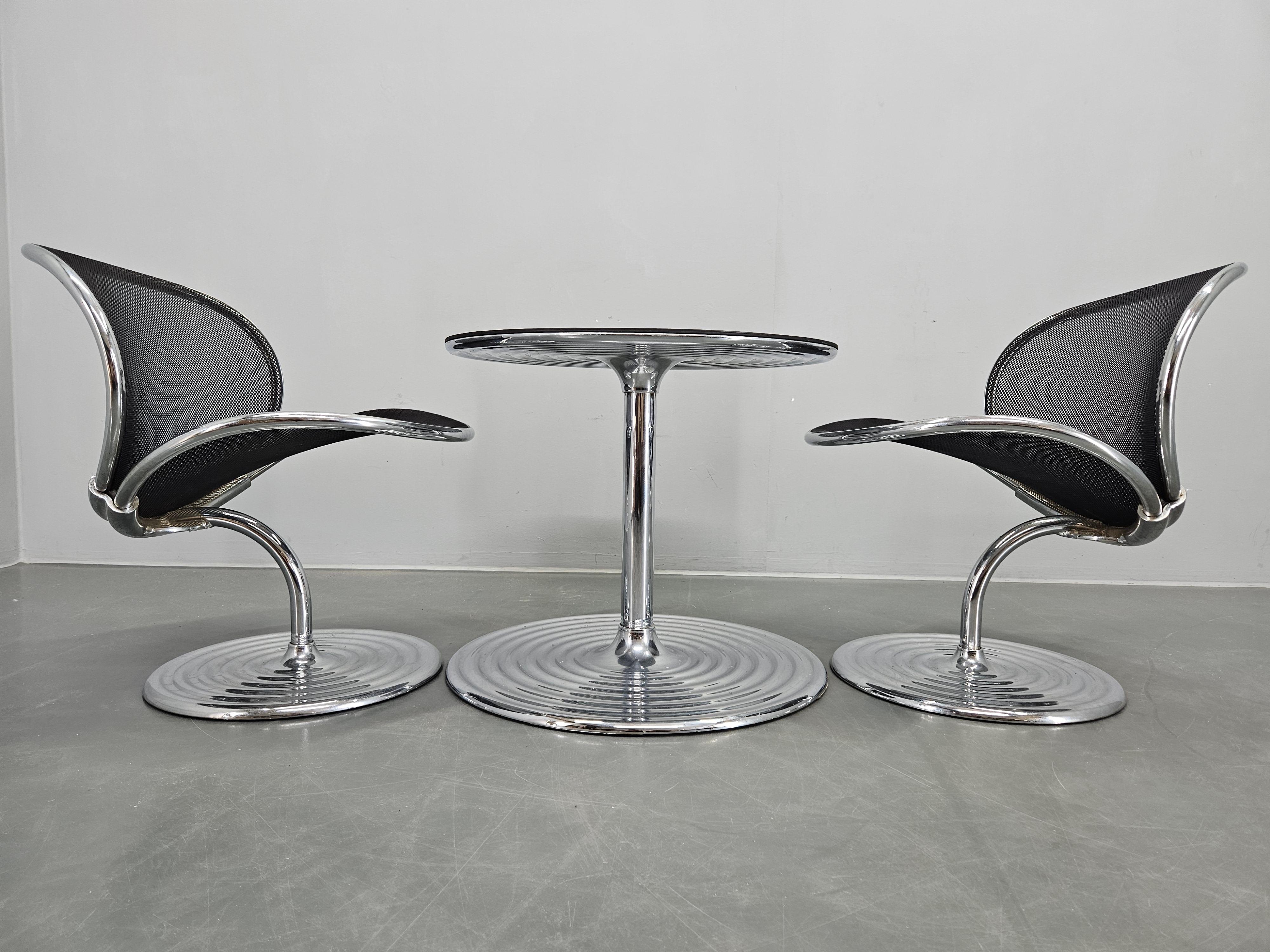 Set of Two Chairs and Coffee Table O-Line, Herbert Ohl for Wilkhahn, 1980s For Sale 8