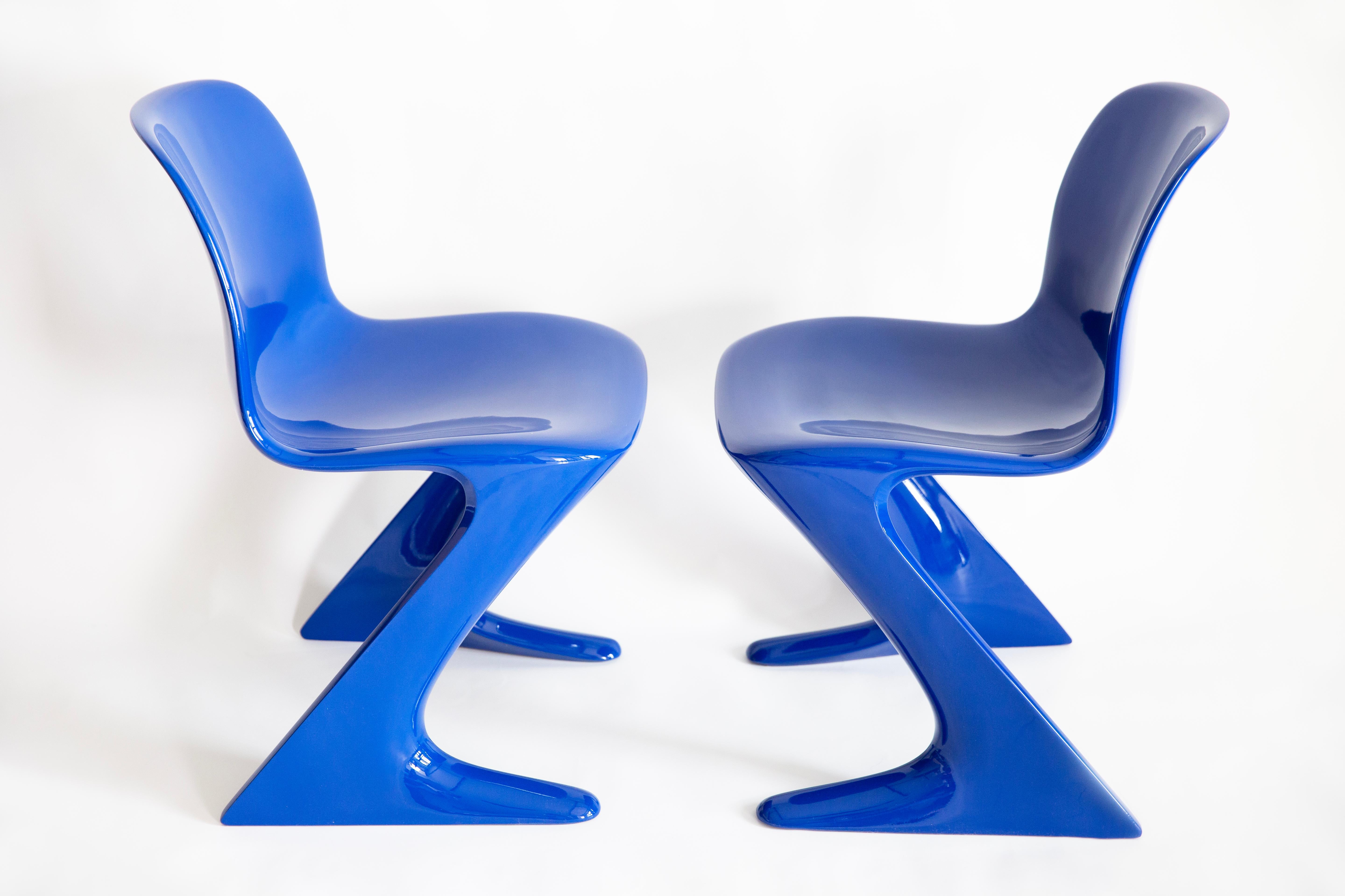 20ième siècle Ensemble de deux chaises et table Kangourou du milieu du siècle, Ernst Moeckl, Allemagne, 1968 en vente