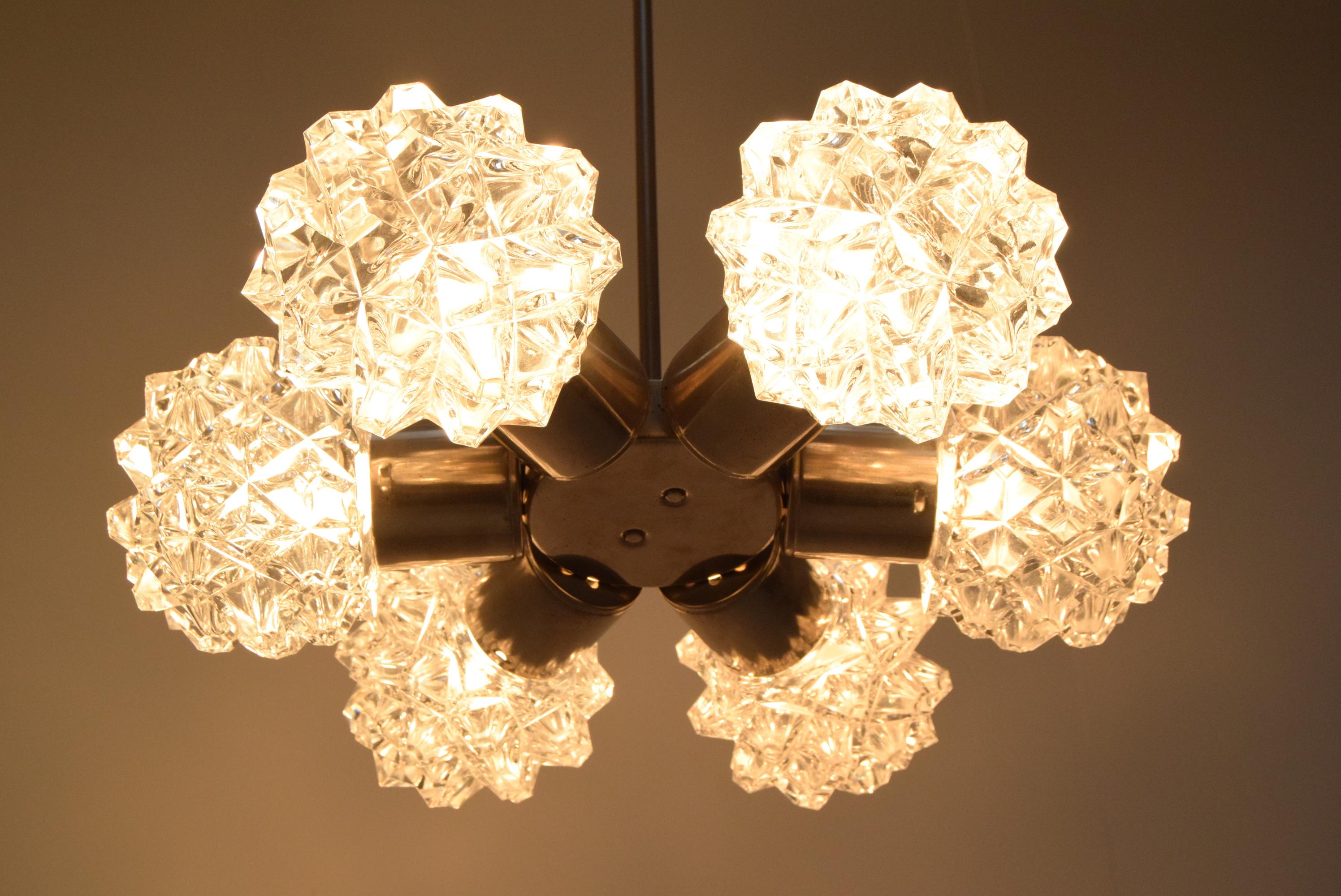 Set di due lampadari di Kamenicky Senov, anni '70 in vendita 2