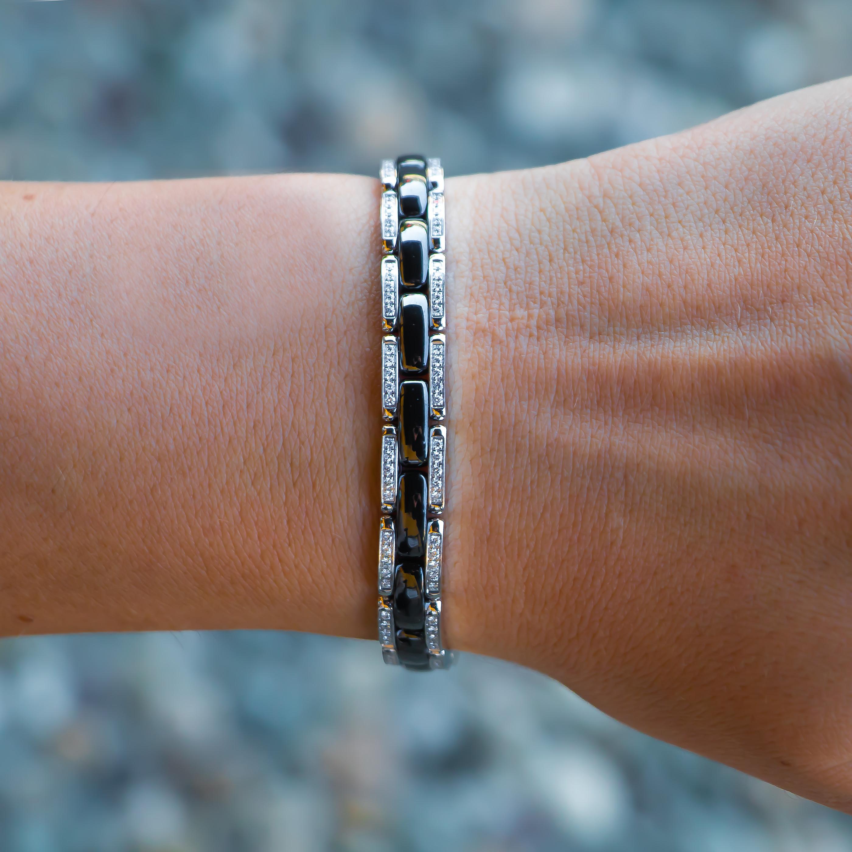 Brand: Chanel
Black Ceramic & White Ceramic
Diamonds = 0.85 Carats (Per Bracelet)
Metal: 18K White Gold
Chain Length = 6.75 Inches
Condition: Excellent (Previously Owned) No Signs Of Use