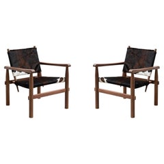 Ensemble de deux fauteuils de l'hôtel Charlotte Perriand 533 Doron par Cassina