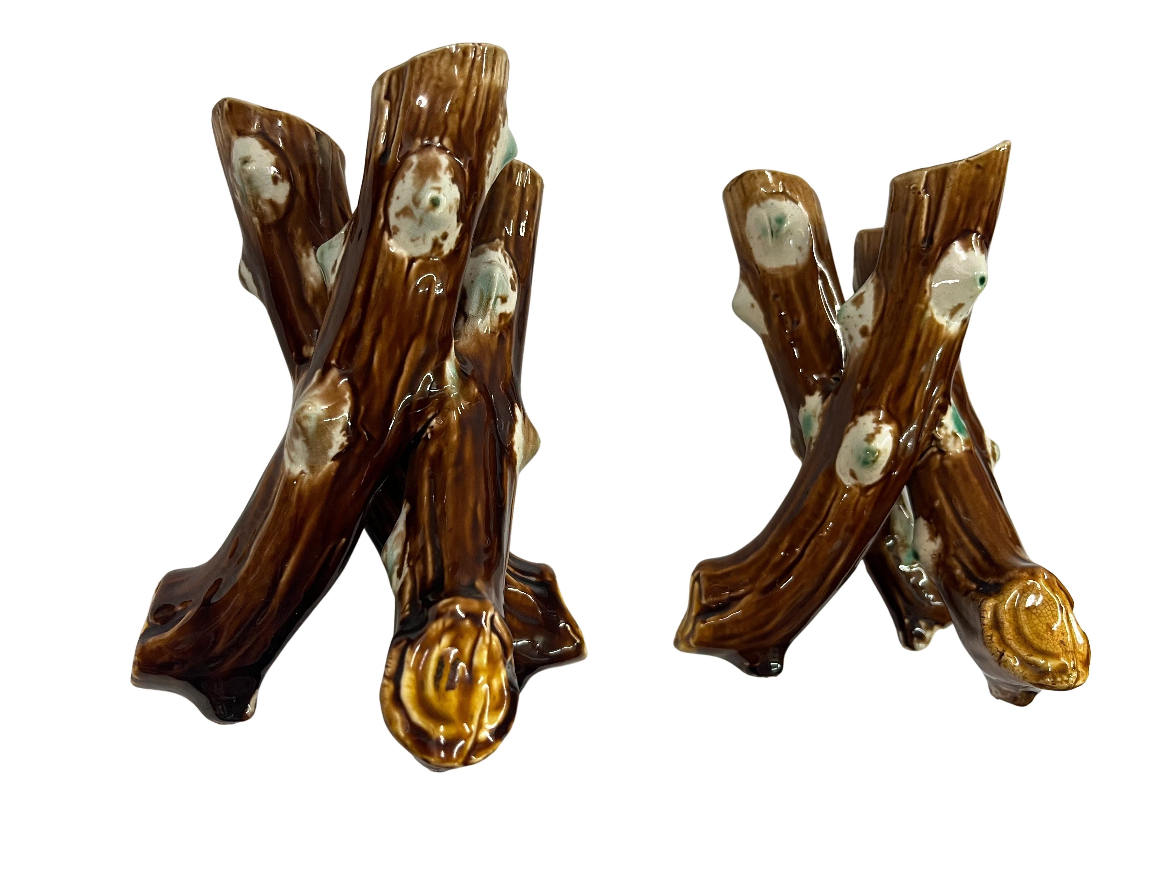 Satz von zwei charmanten Vasen, Kätzchenweide, Keramik Jugendstil 1900, Frankreich im Angebot 1