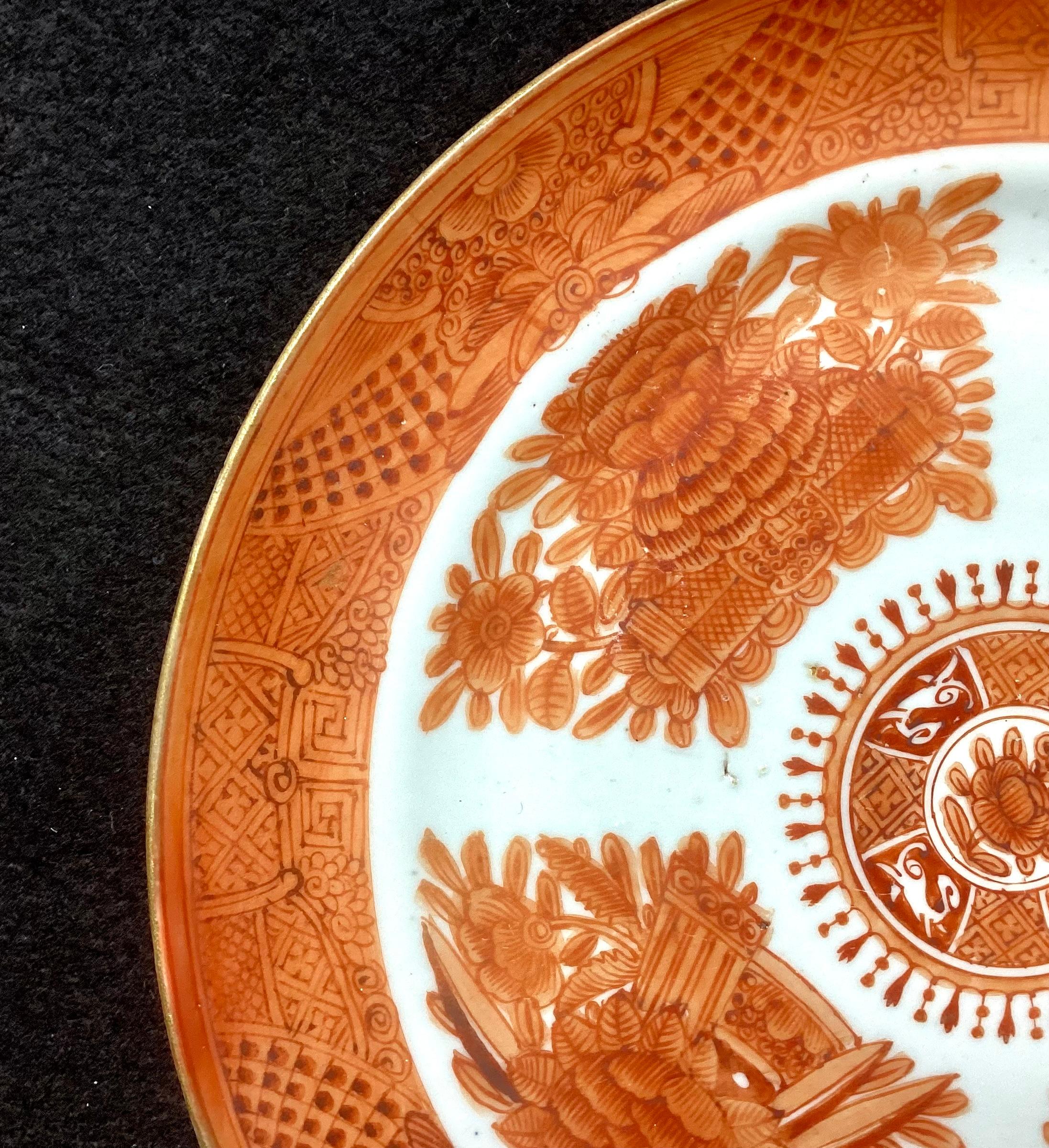 Set of Two Chinese Export Porcelain Orange Fitzhugh Plates In Good Condition In Bradenton, FL