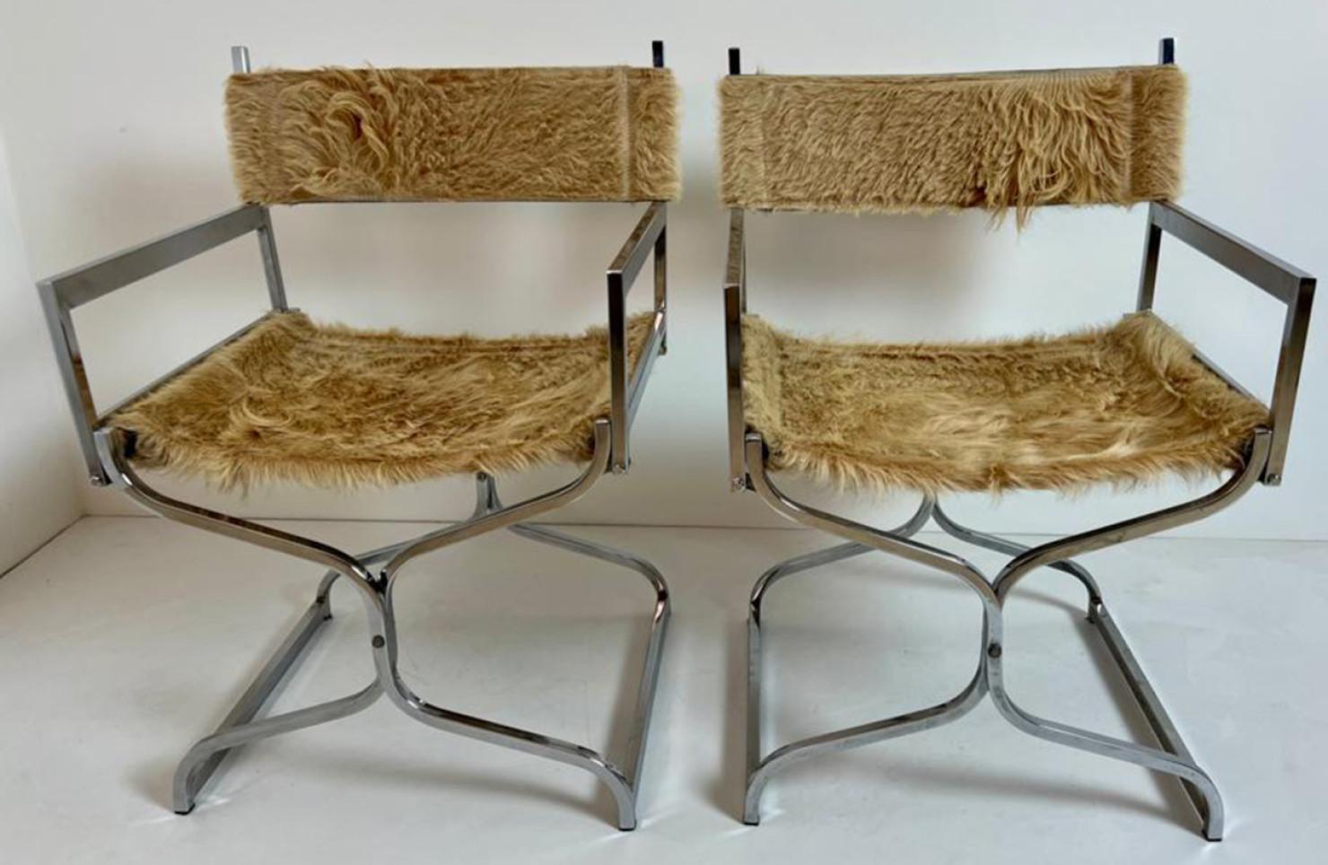 Set of Two Chrome Chairs With Horse Skin Upholstery by Arrmet, Italy In Good Condition In Rijssen, NL