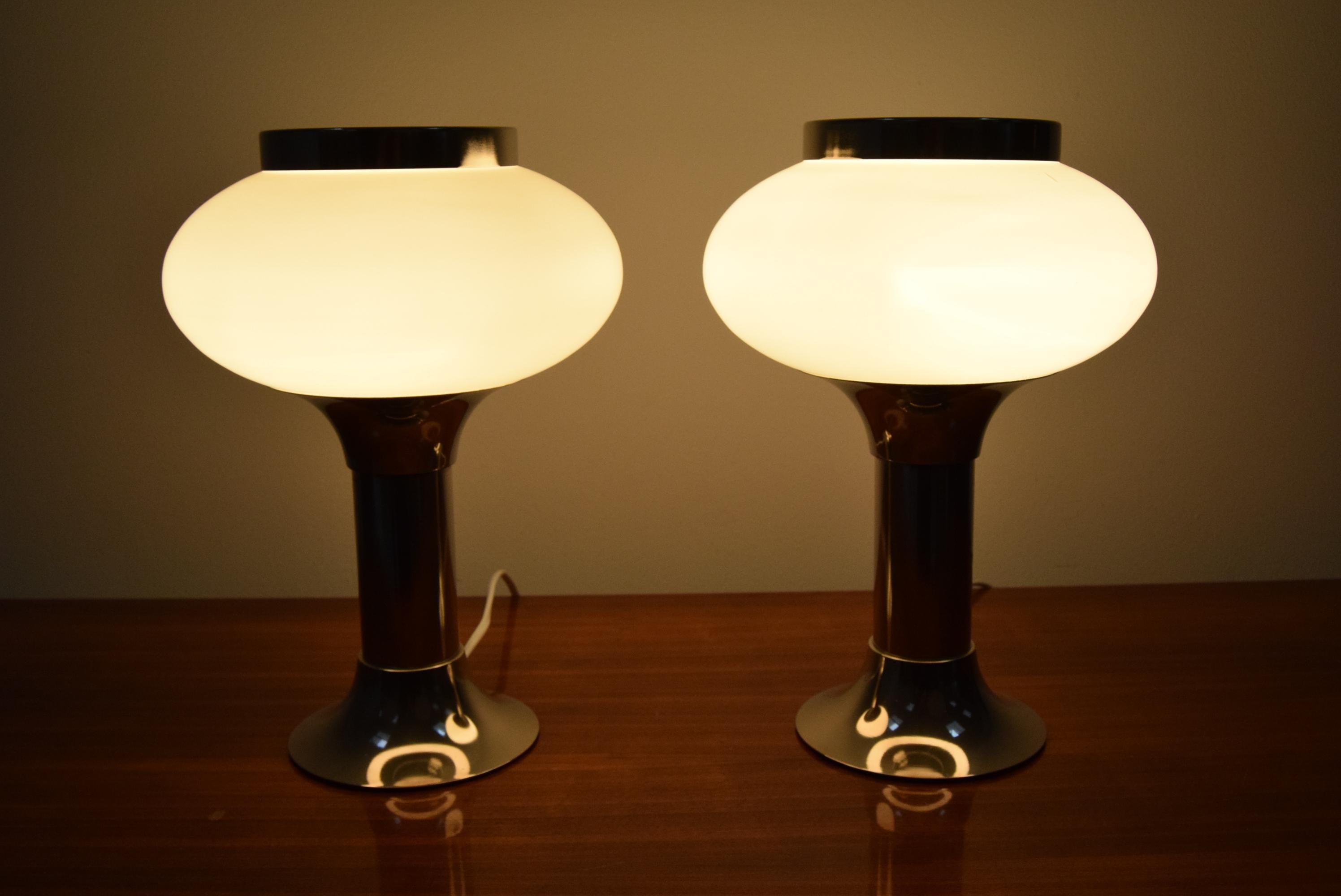 Set of Two Chrome Table Lamps, 1960's 6