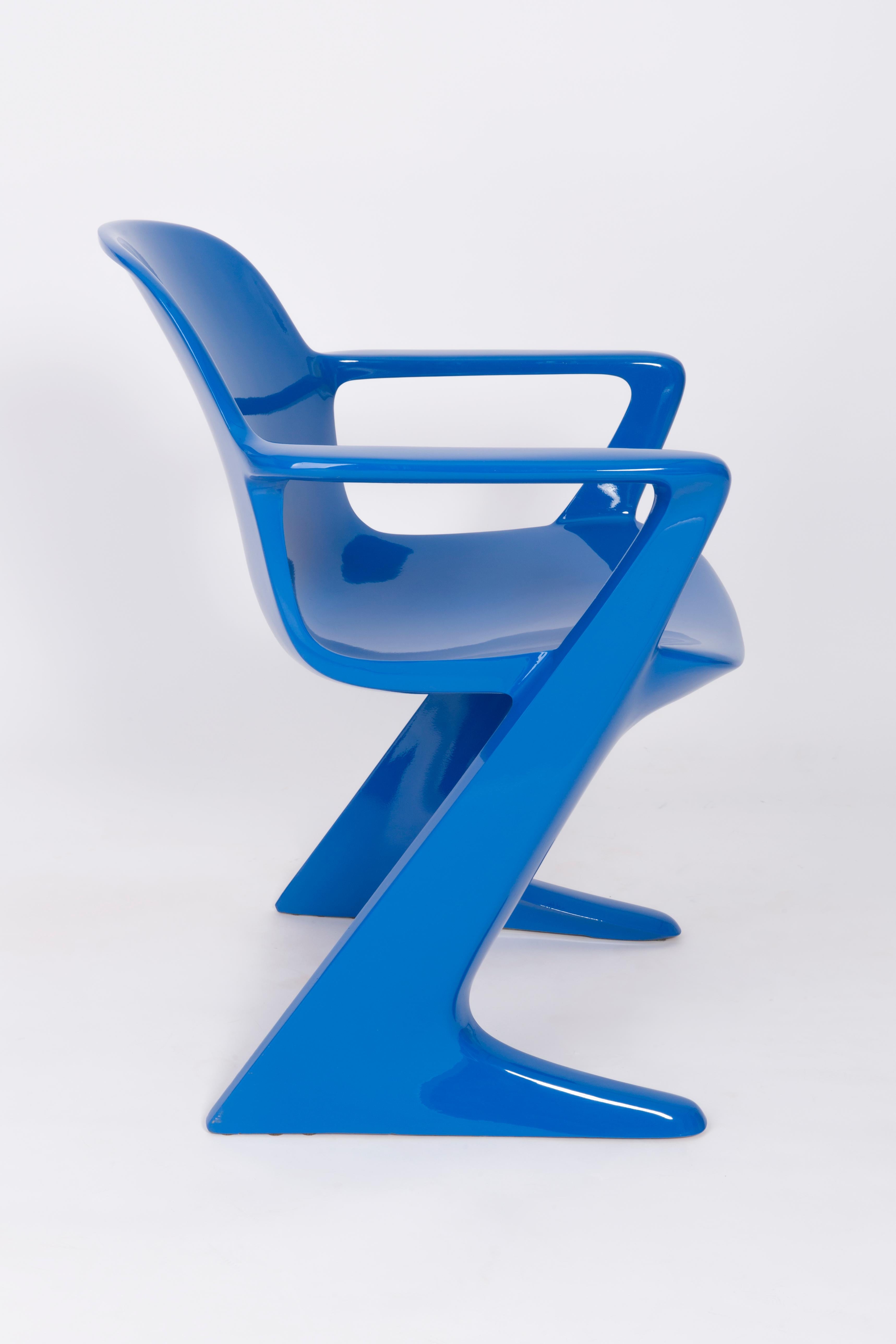 Fiberglass Set of Two Classic Blue Kangaroo Chairs Designed by Ernst Moeckl, Germany, 1968 For Sale