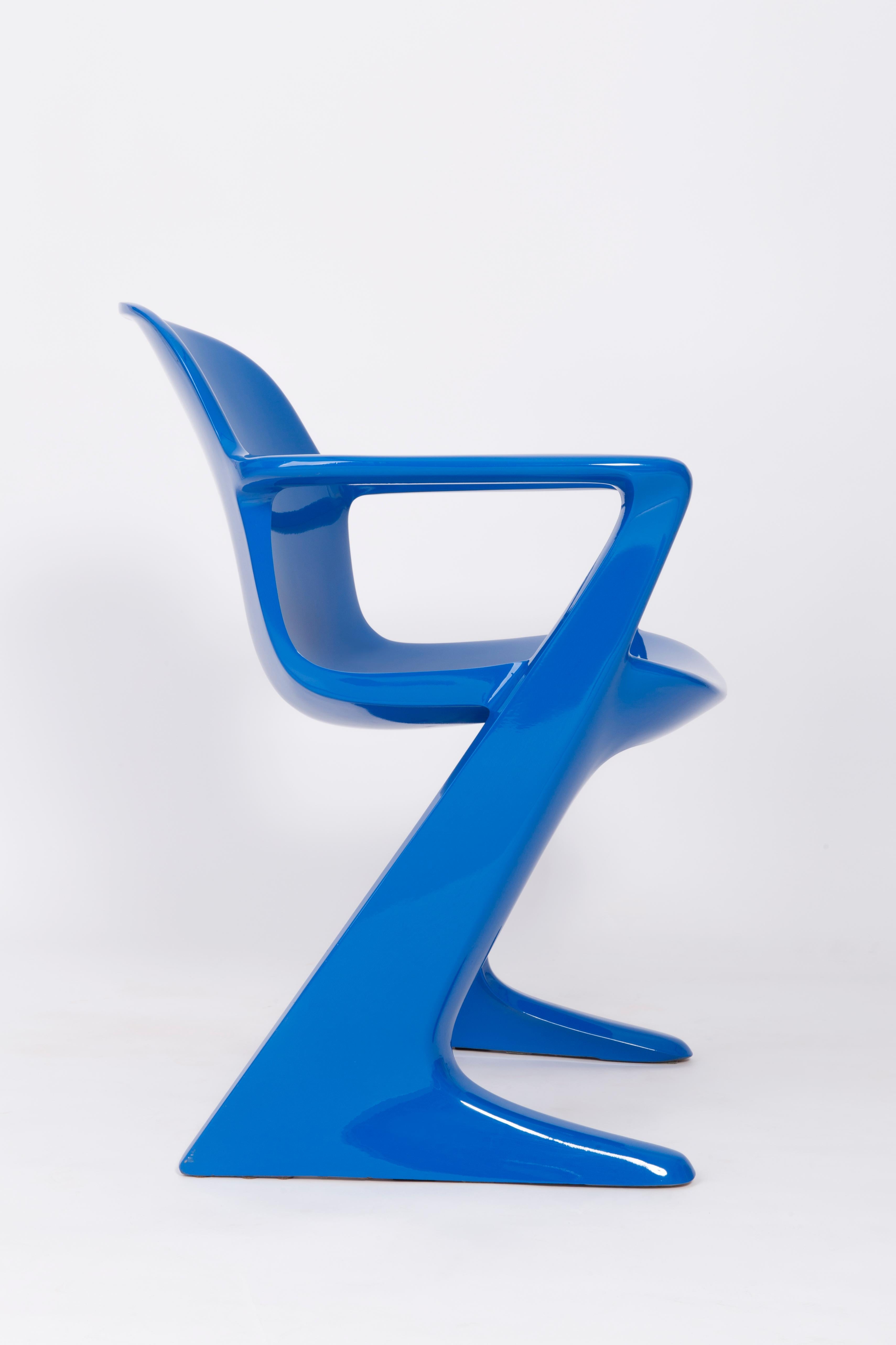 Set of Two Classic Blue Kangaroo Chairs Designed by Ernst Moeckl, Germany, 1968 For Sale 1