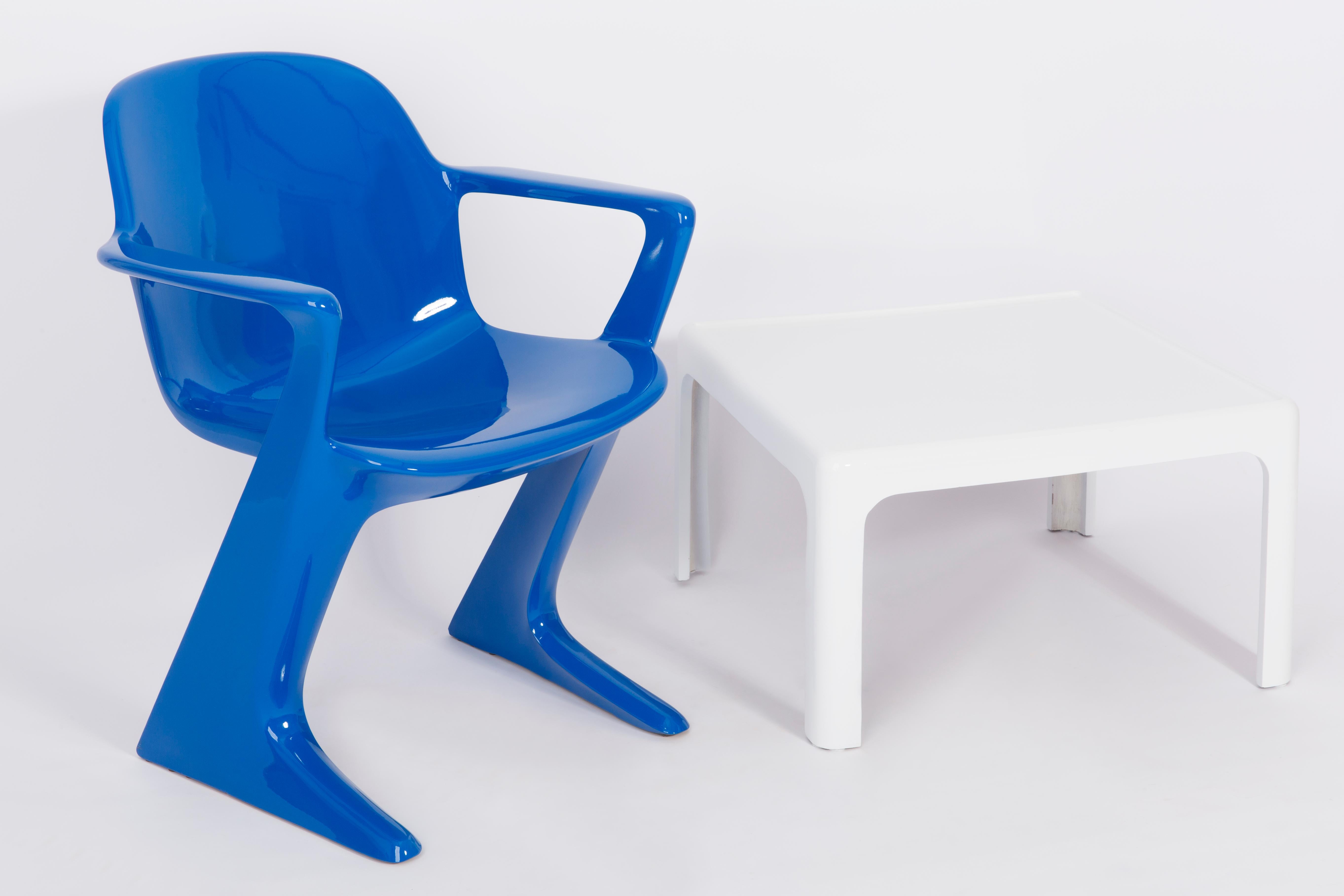 Set of Two Classic Blue Kangaroo Chairs Designed by Ernst Moeckl, Germany, 1968 For Sale 3