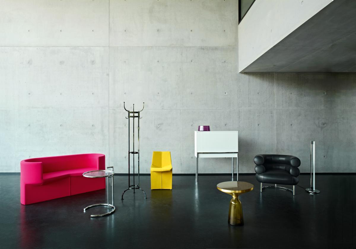 Set of Two ClassiCon Bell Tables in Brass & Yellow by Sebastian Herkner IN STOCK For Sale 3