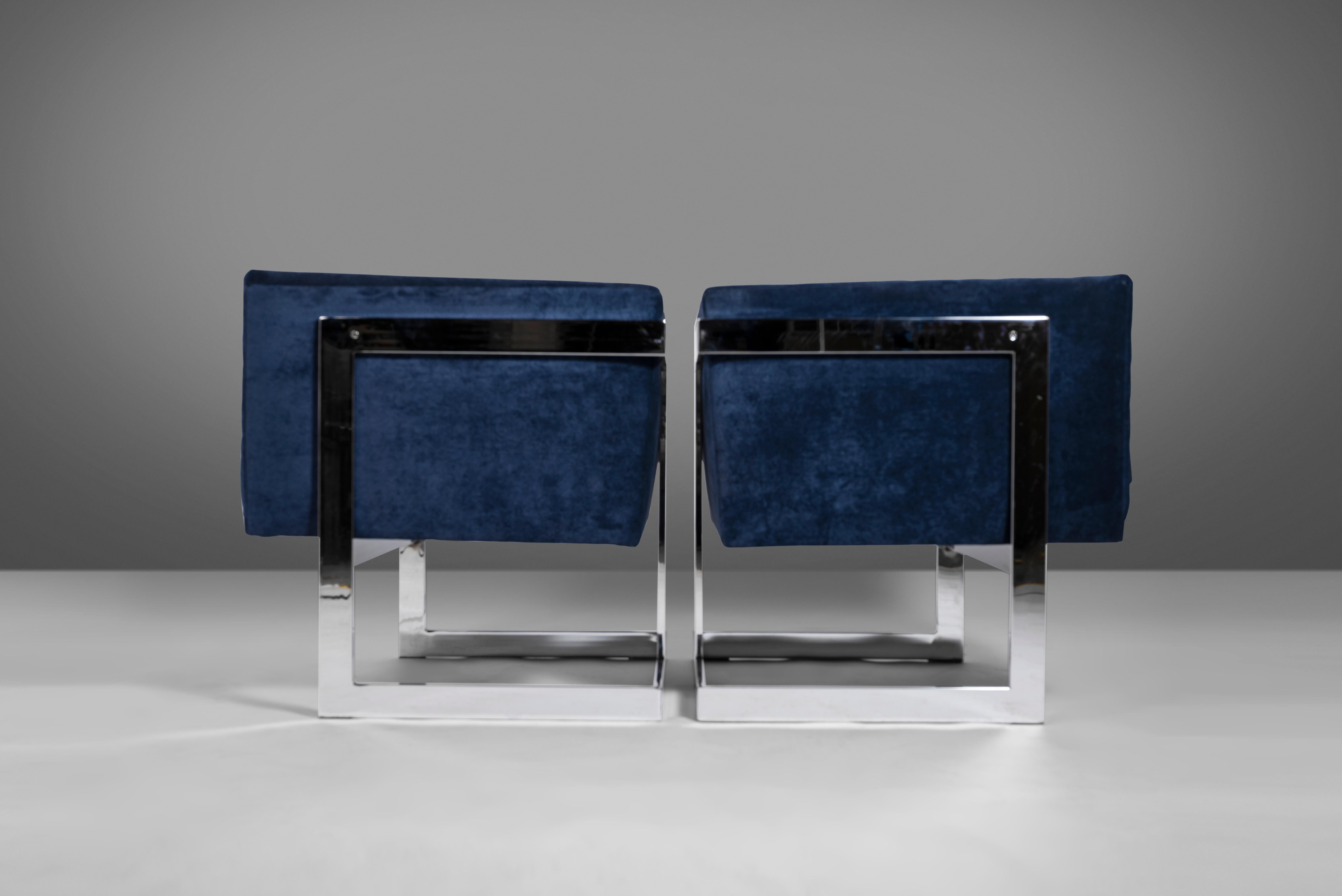 Set of Two Club Chairs in Navy Blue Velvet w/ a Chrome Frame by Milo Baughman 7