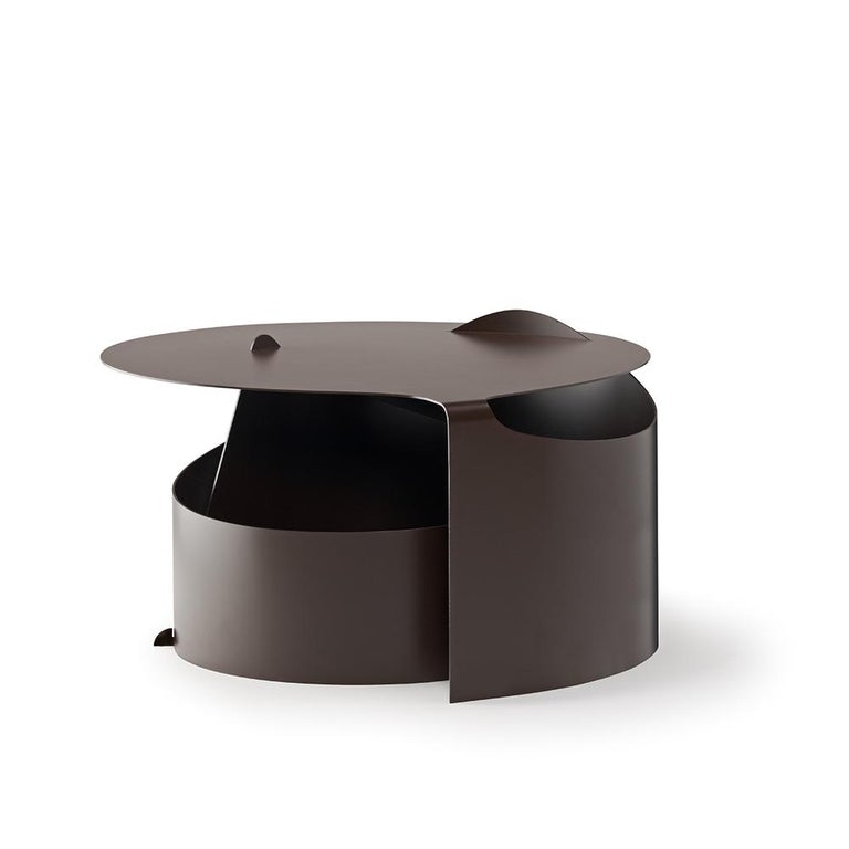 Mid-Century Modern Set of Two Coffee Tables, Rolle Steel designed by Aldo Bakker for Karakter For Sale