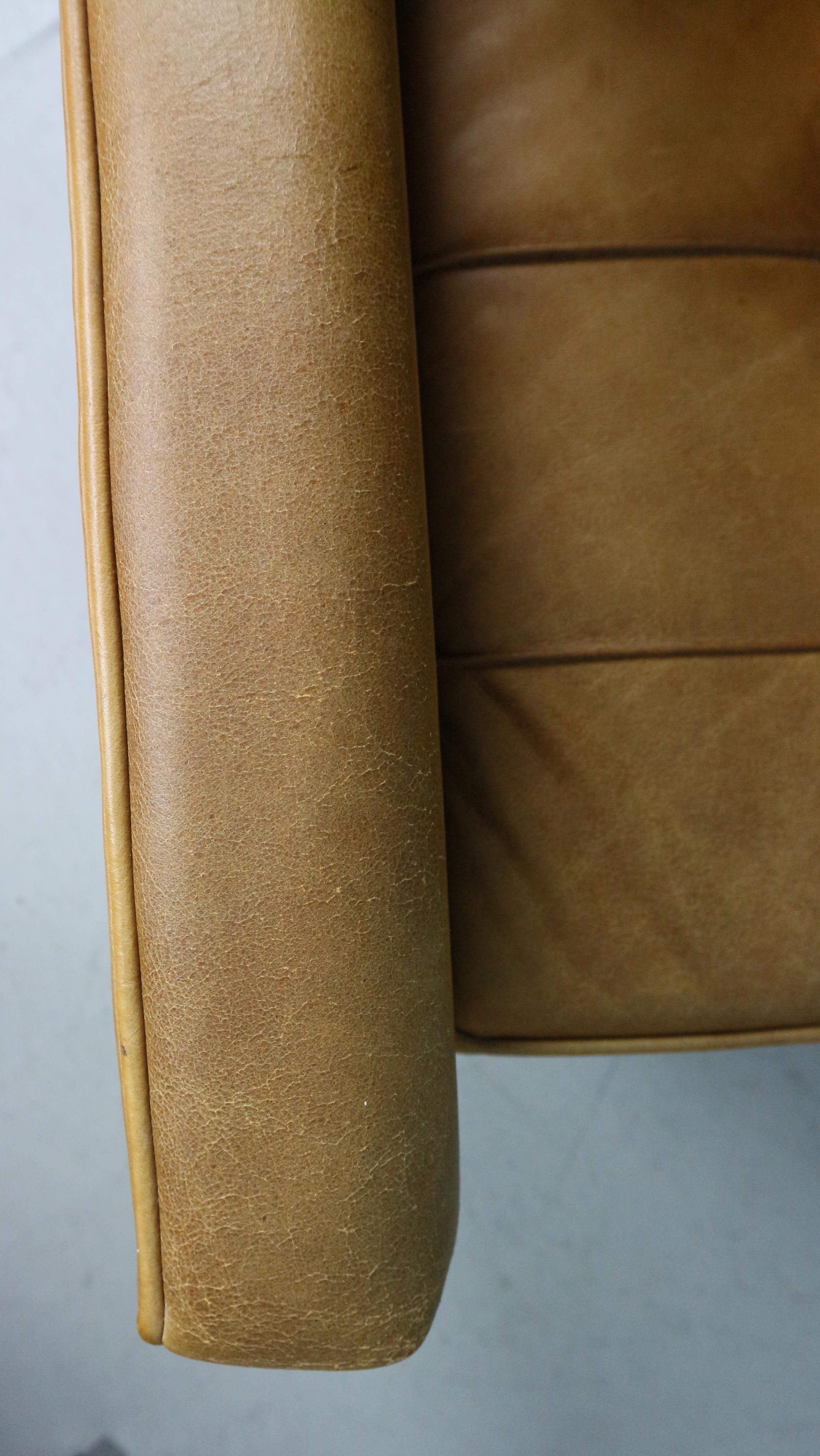 Ensemble de deux chaises longues Florence Knoll en cuir cognac, modèle 65a en vente 8