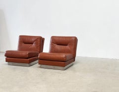 Set aus zwei cognacfarbenen Ledersesseln von Jacques Charpentier