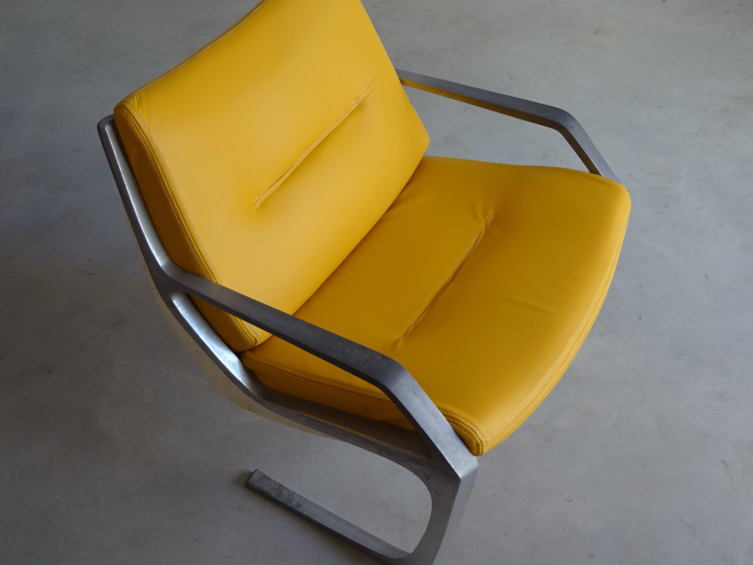 Ensemble de deux fauteuils Commander, Jorge Zalszupin pour l'Atelier. Brésil, 1972. en vente 2