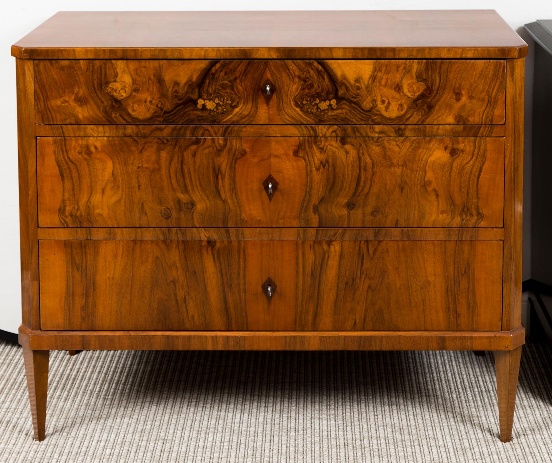 German Set Of Two Complimenting  Biedermeier Style Chests Of Drawers For Sale