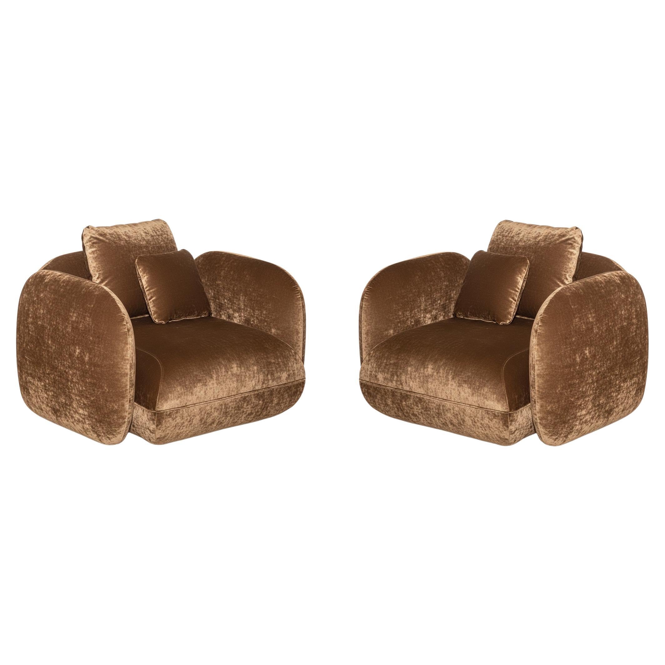Set di due poltrone oversize in velluto, Studio Ciarmoli Queda in vendita