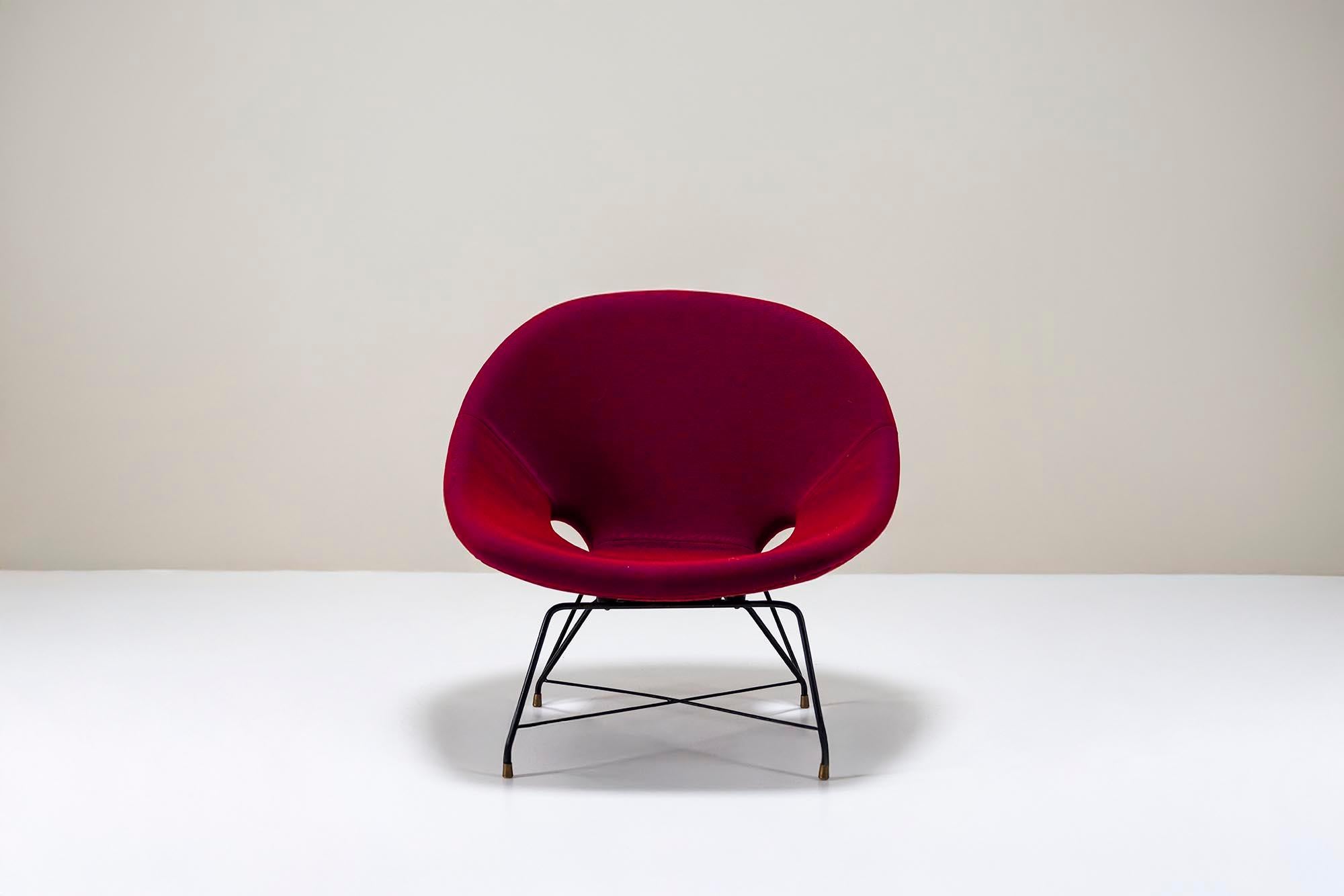 Set of Two 'Cosmos' Lounge Chairs by Augusto Bozzi for Saporiti, Italy 1954 For Sale 2