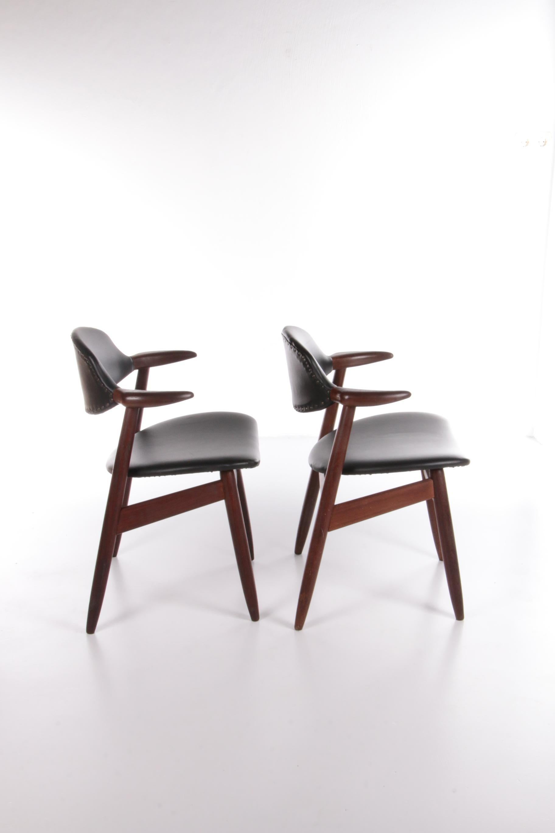 Mid-Century Modern Set of two Cowhorn chairs by Tijsseling for Hulmefa, 1950s