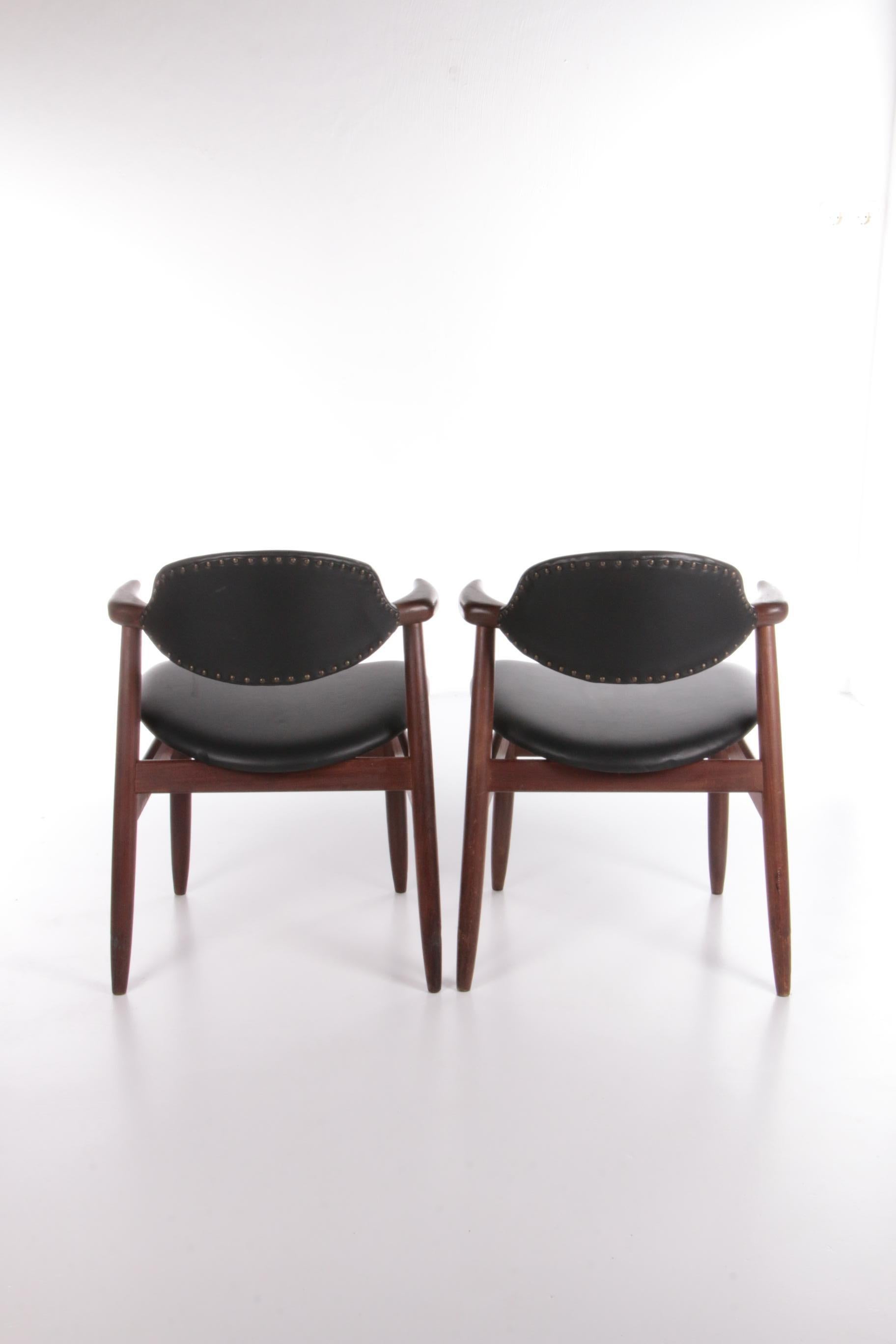 Dutch Set of two Cowhorn chairs by Tijsseling for Hulmefa, 1950s