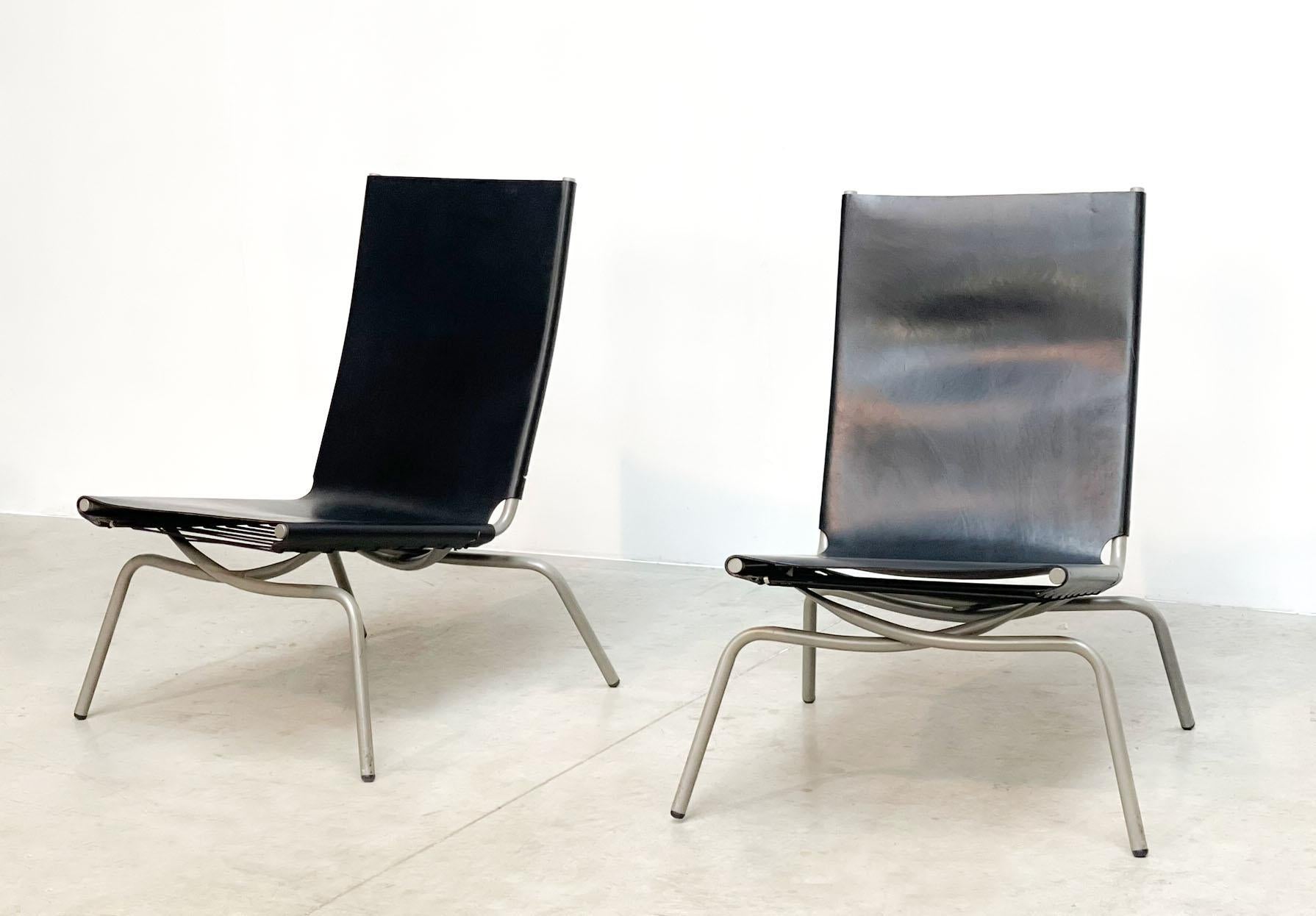 Set of Two Crossed Legged Chairs Fabiaan Van Severen In Excellent Condition In Nijlen, VAN