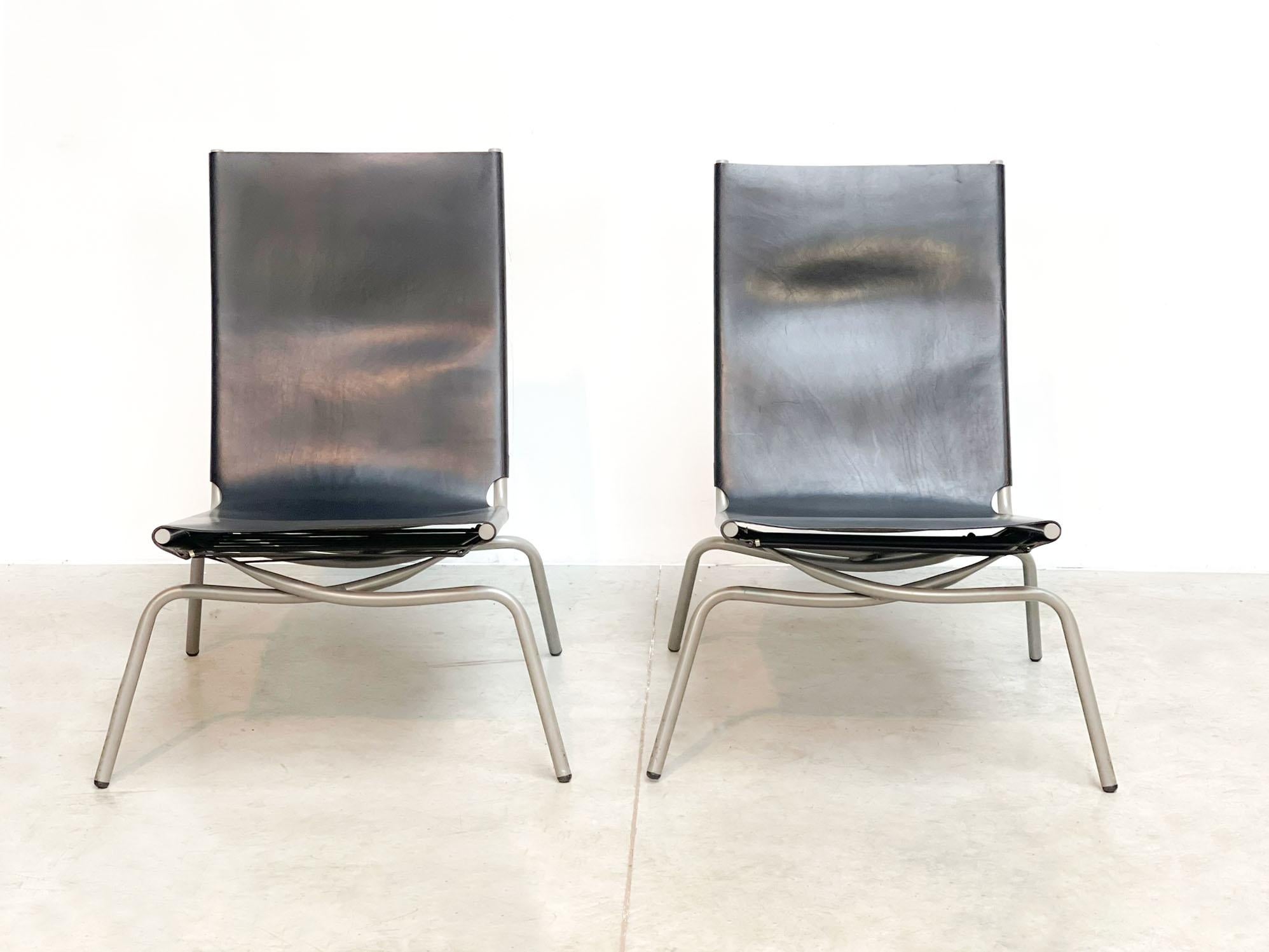Set of Two Crossed Legged Chairs Fabiaan Van Severen 1