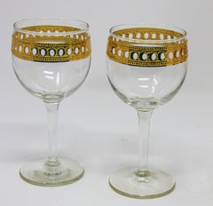 Set of Two Vintage Culver Wine Glasses with 22-Karat Gold Antigua Pattern