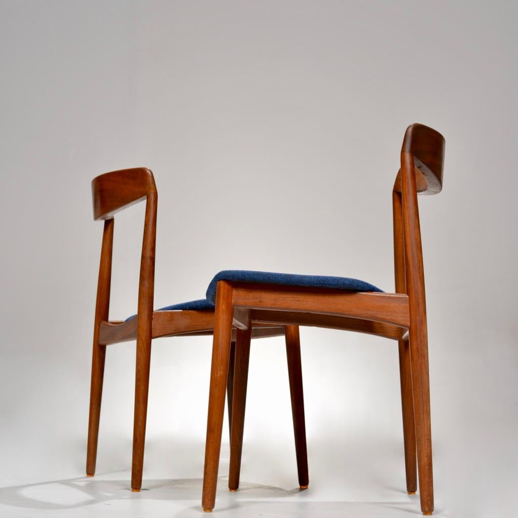 curved dining chairs
