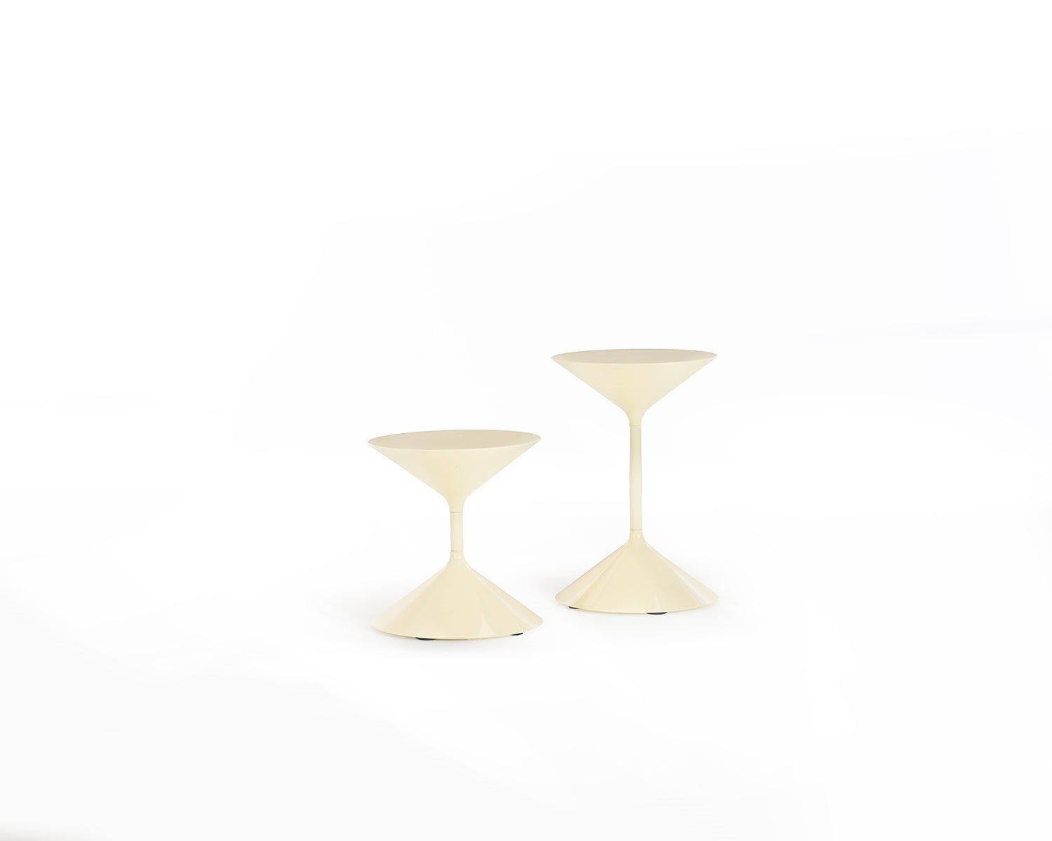 Ensemble de deux tables d'appoint Zanotta Tempo personnalisables par Prospero Rasulo en vente 9