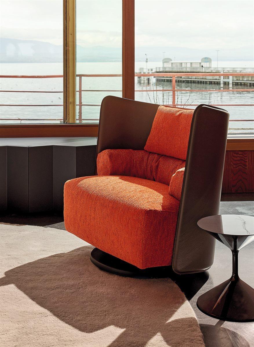 Italian Set of Two Customizable Zanotta Tempo Side Tables by Prospero Rasulo For Sale