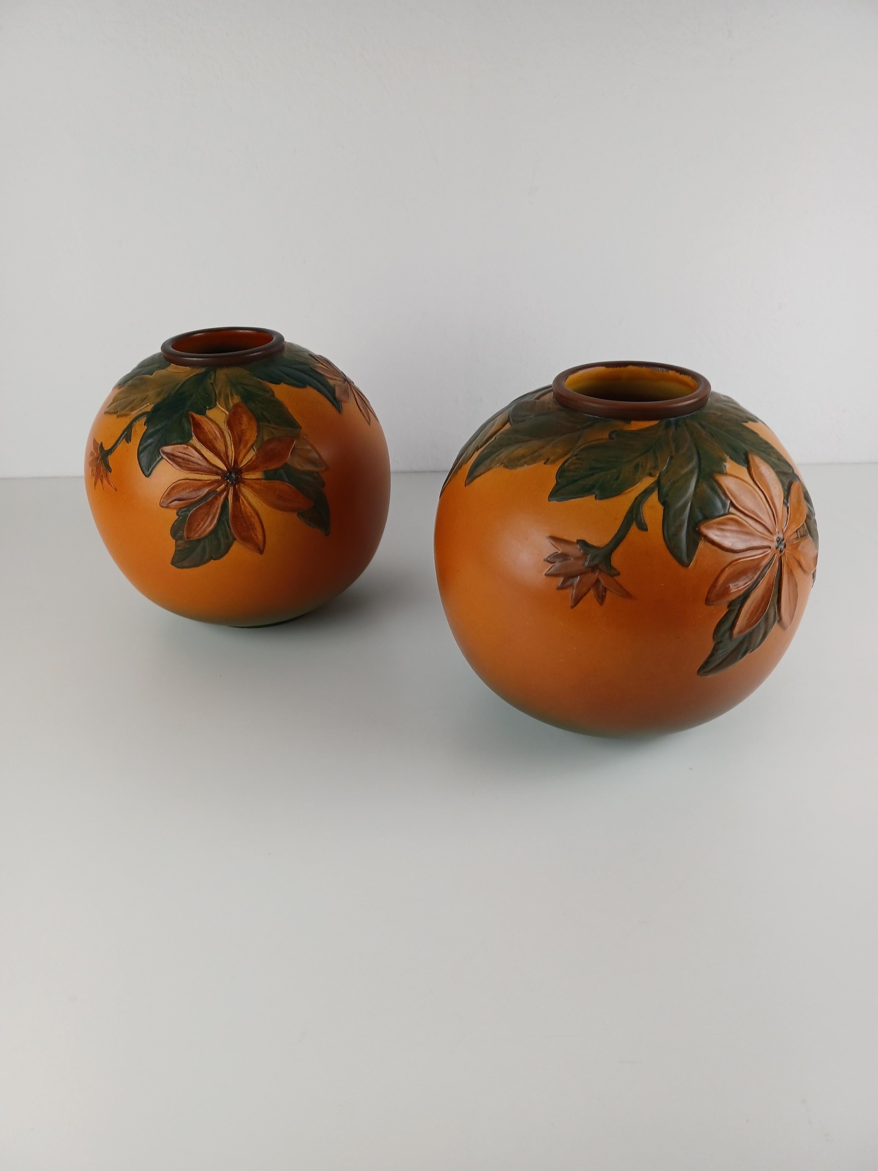 Set of Two Danish 1930´s Art Nouveau Handcrafted Vases by P. Ipsens Enke In Good Condition For Sale In Knebel, DK