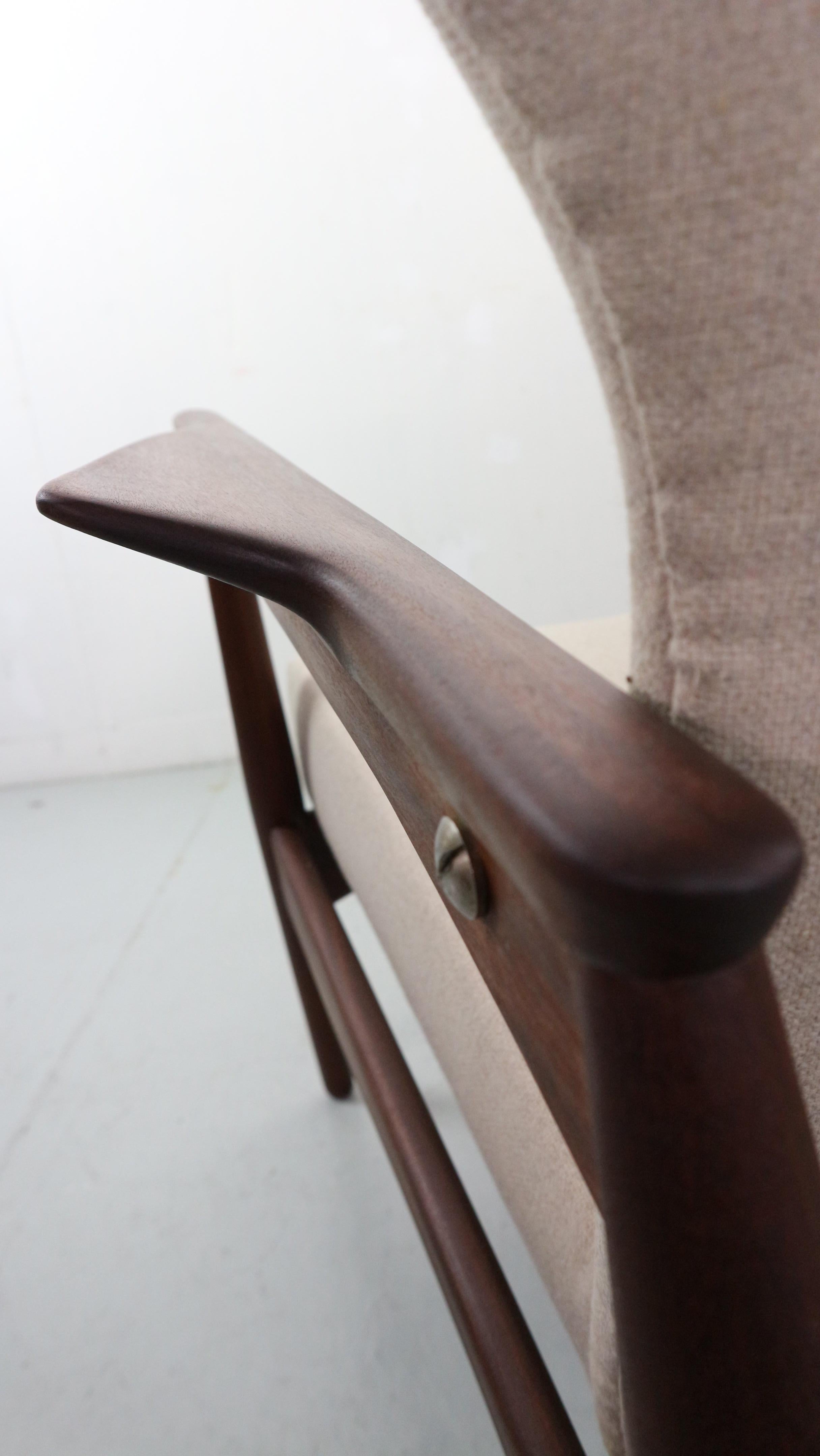 Ensemble de deux chaises longues danoises réglables Wingback en teck par Ib Kofod Larsen en vente 12