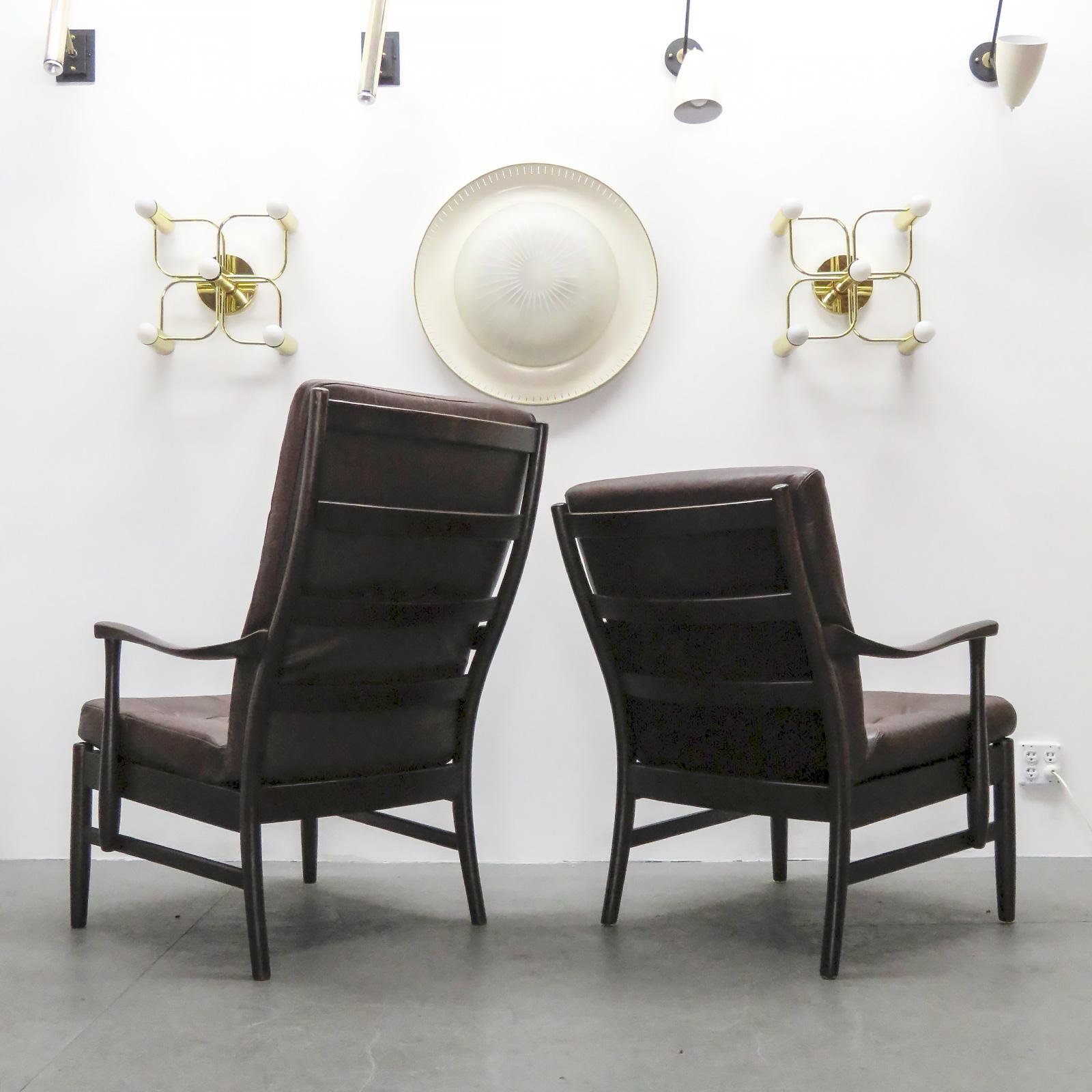 Ensemble de deux chaises d'appoint danoises en cuir, 1950 Bon état - En vente à Los Angeles, CA
