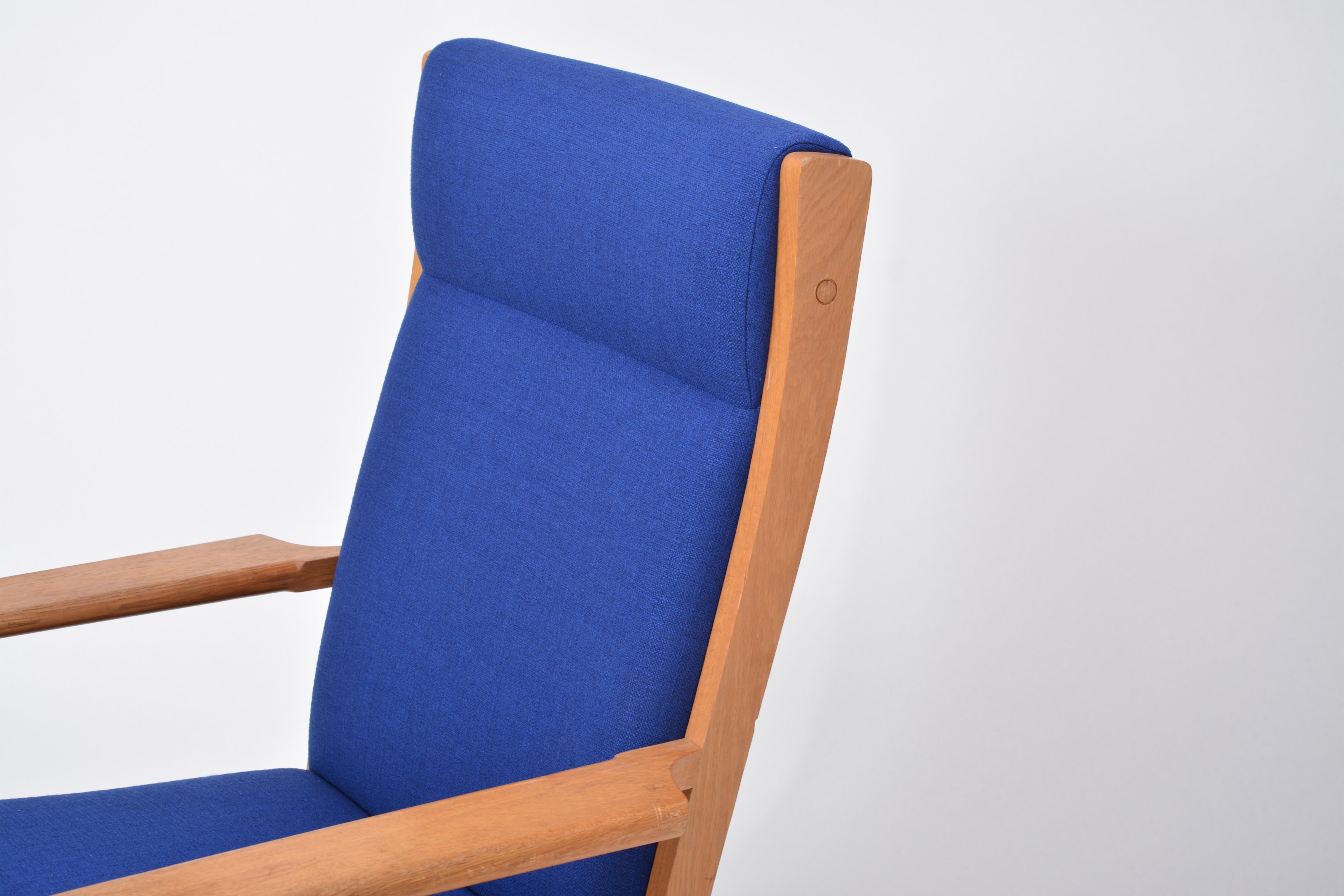 Ensemble de deux chaises danoises GE 181 de style mi-siècle moderne par Hans Wegner pour GETAMA en vente 3