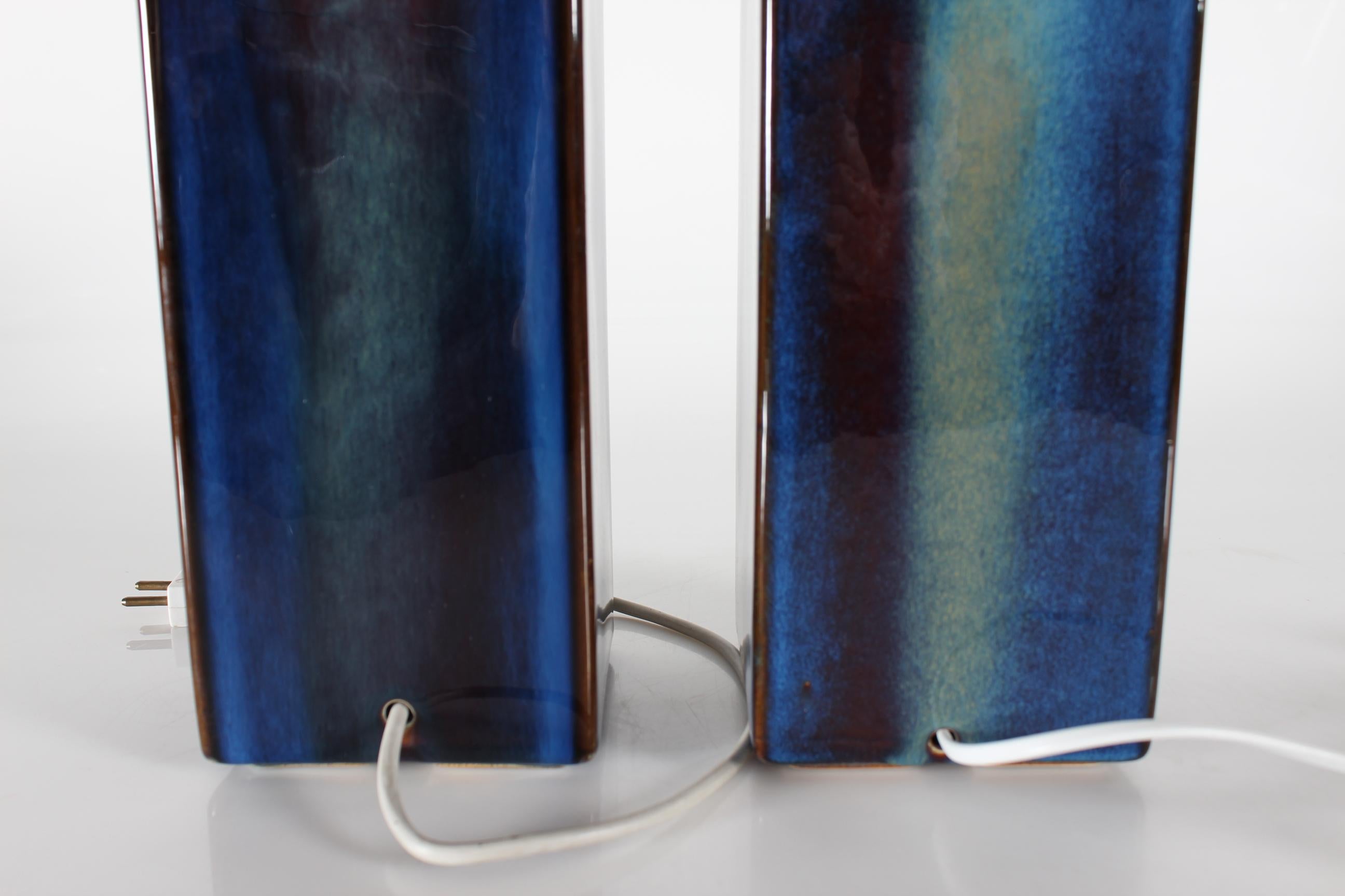Set of Two Danish Sculptural Table Lamps with Glossy Dark Blue Glaze by Søholm For Sale 8