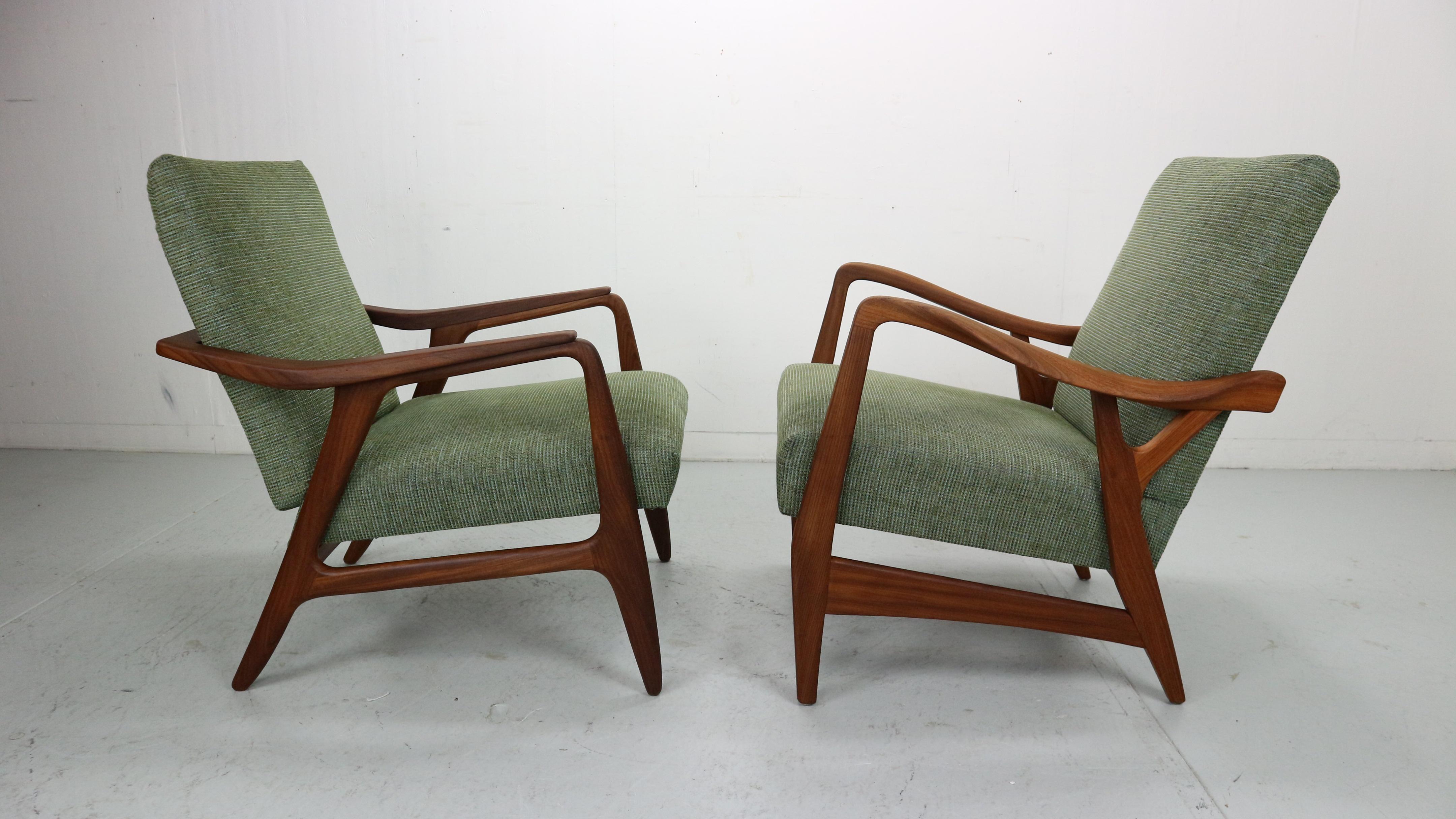 Set of two Danish vintage teak organic shaped Armchairs in green fabric, 1960's For Sale 8