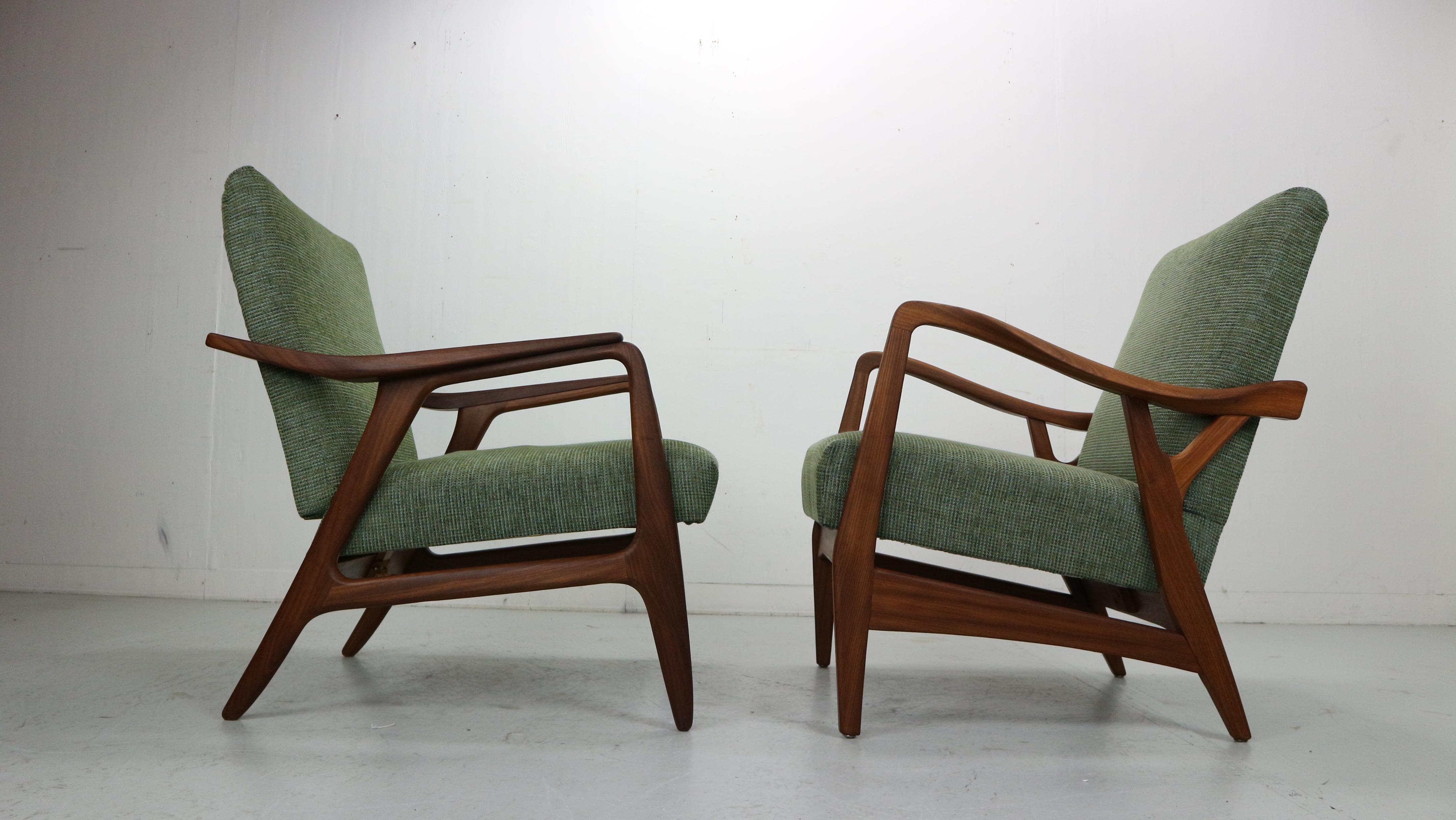 Set of two Danish vintage teak organic shaped Armchairs in green fabric, 1960's For Sale 9