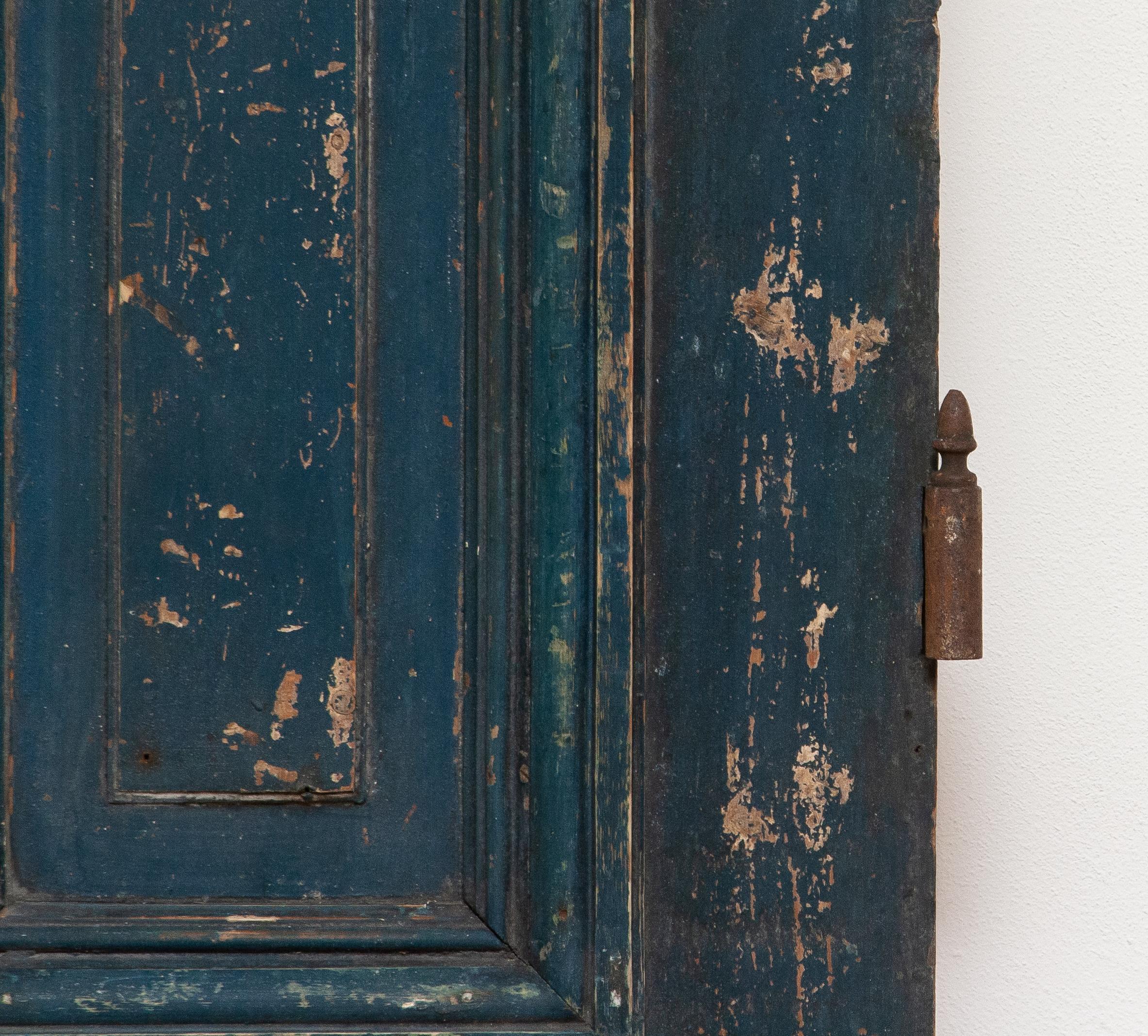 Set Of Two Decorative 18th Century Tall Doors In Fair Condition In Silvolde, Gelderland