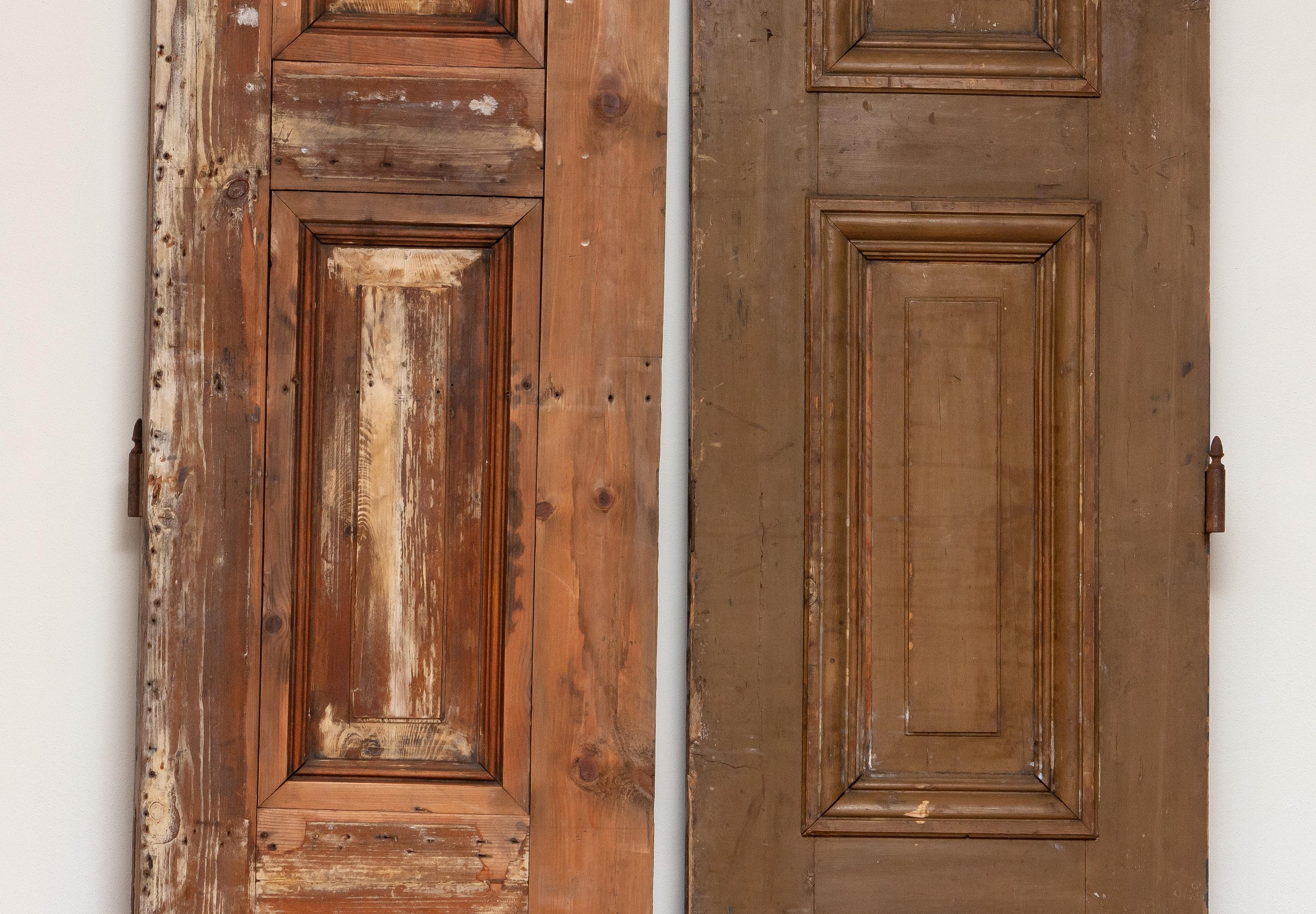 Set Of Two Decorative 18th Century Tall Doors 1
