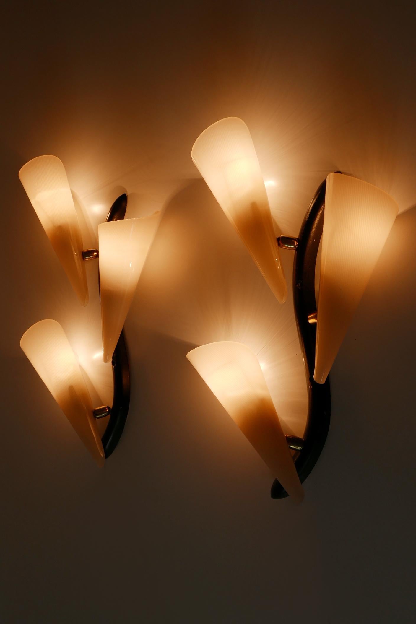 Set of Two Decorative Mid-Century Modern Sconces or Wall Lamps Germany 1950s For Sale 7