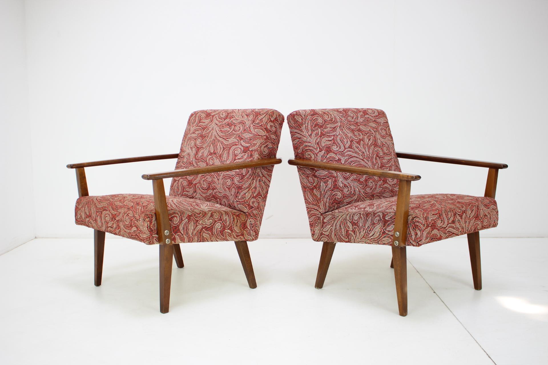 - made in Czechoslovakia
- made of wood, fabric
- upholstery has some signs use
- good, original condition.