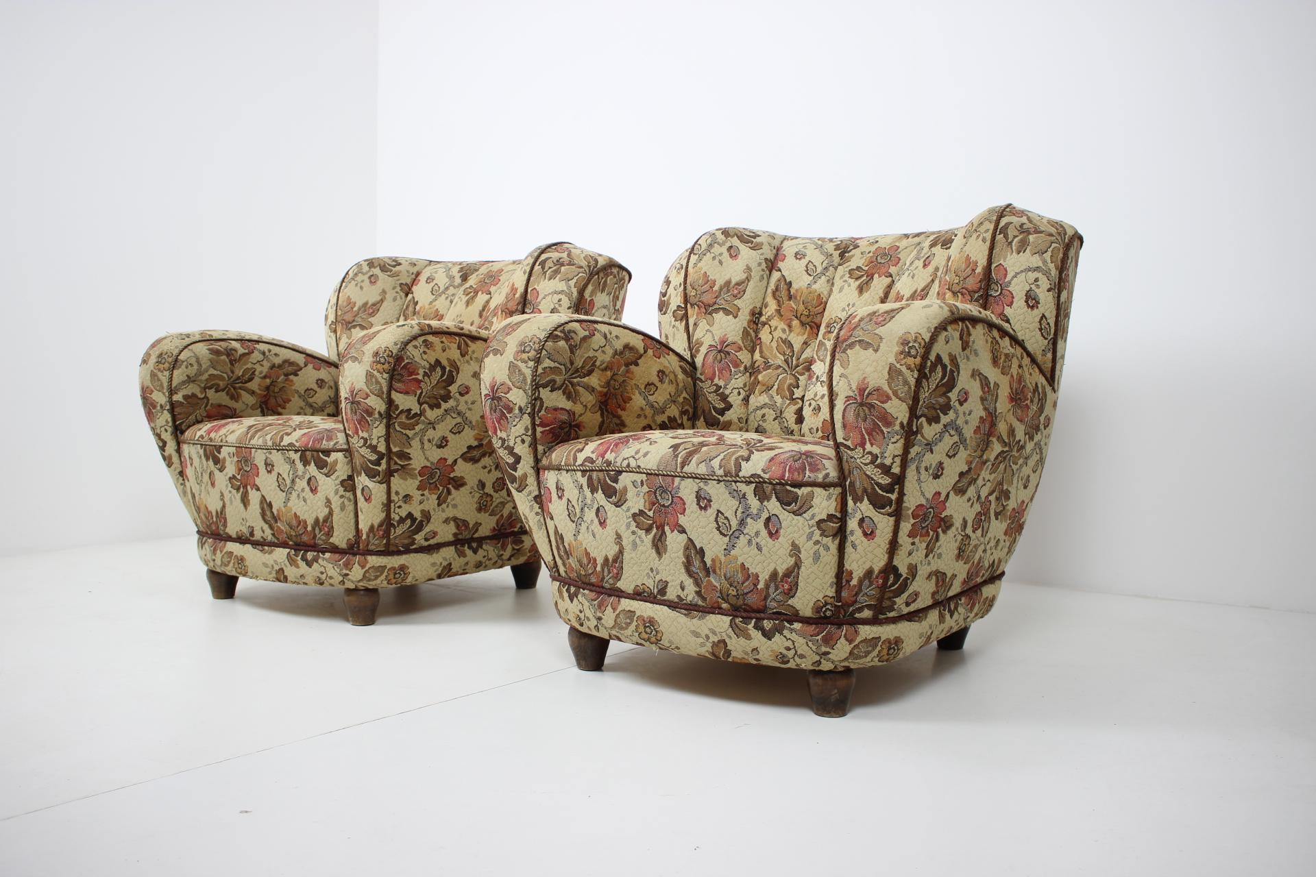 Set of Two Design Art Deco, Art Nouveau Club Armchairs, 1930s In Good Condition In Praha, CZ