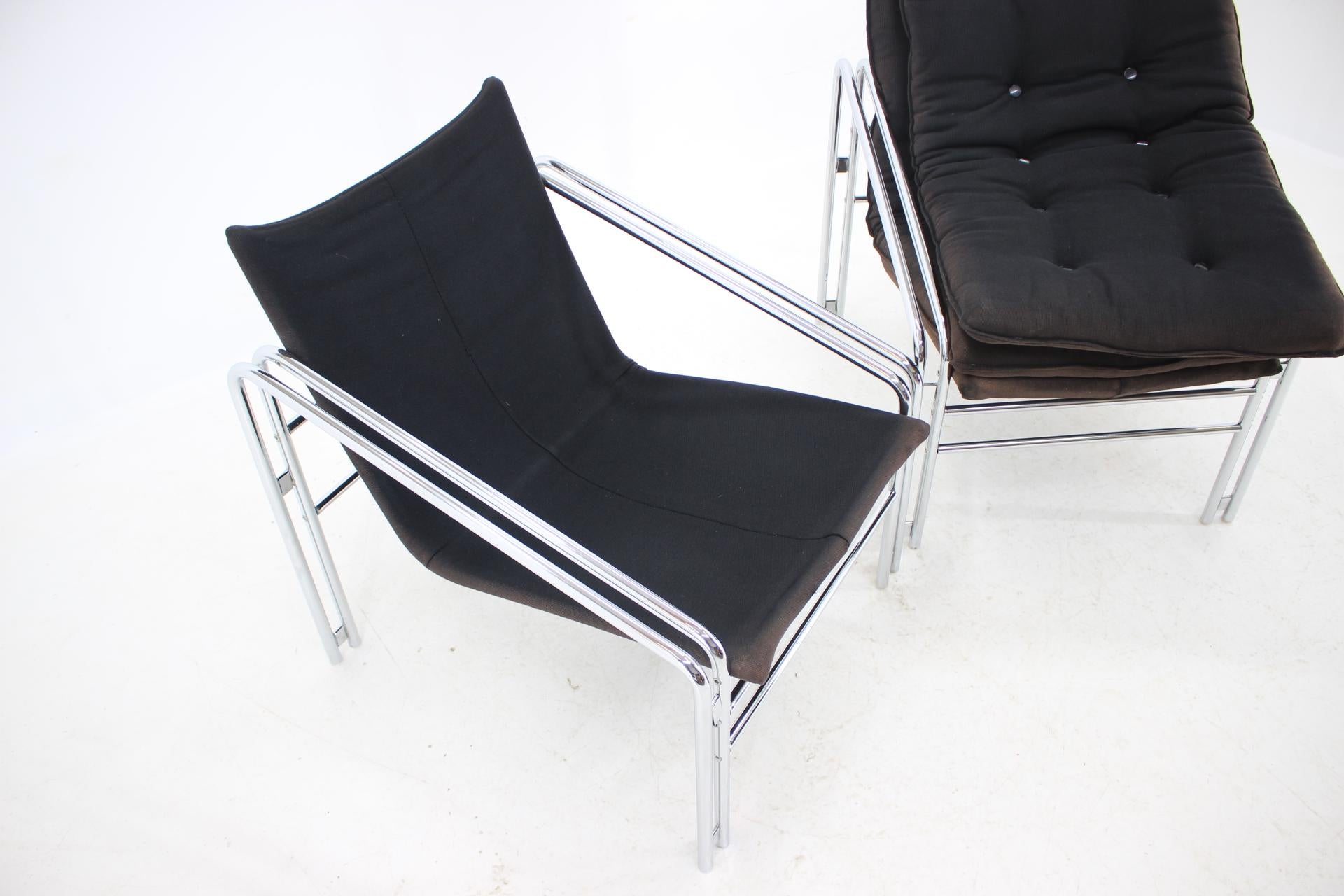 Set of Two Design Lounge Chairs, Germany For Sale 5