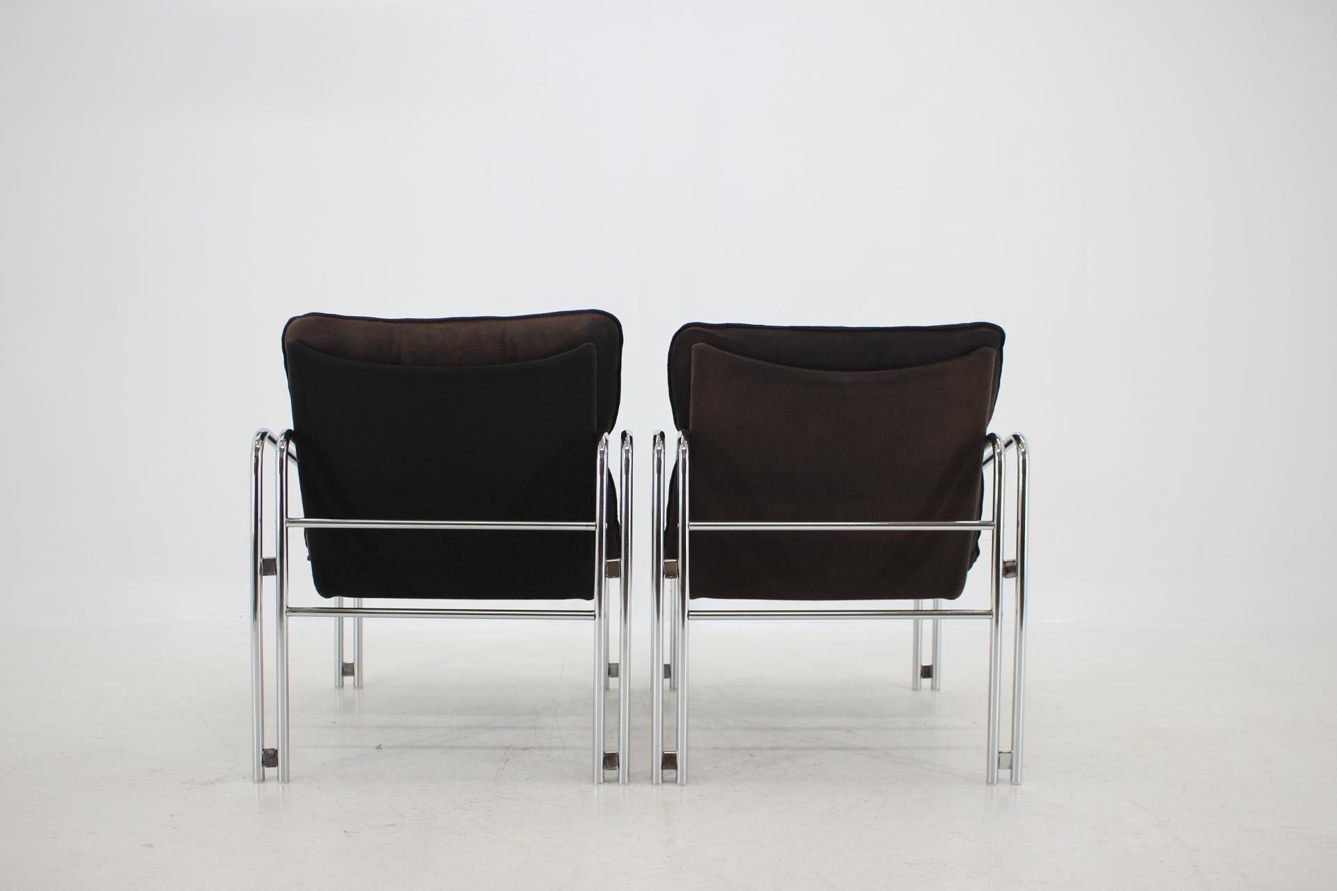 Set of Two Design Lounge Chairs, Germany For Sale 2