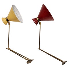 Ensemble de deux appliques ""Diabolo"". Rouge et Jaune par René Mathieu pour Lunel