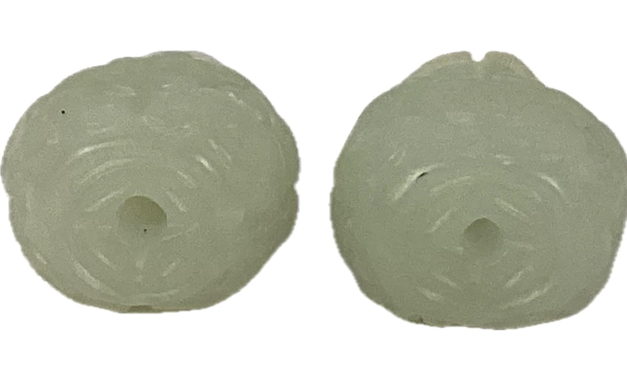 19th Century Set Of Two Diminutive Carved Chinese Jade Beads For Sale