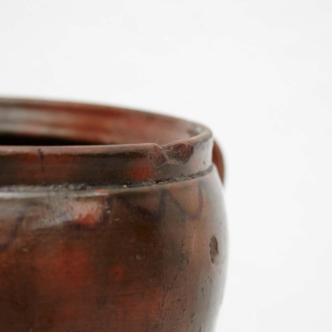 Set di due pezzi di ceramica tradizionale rustica dipinta a mano dell'inizio del XX secolo in vendita 9